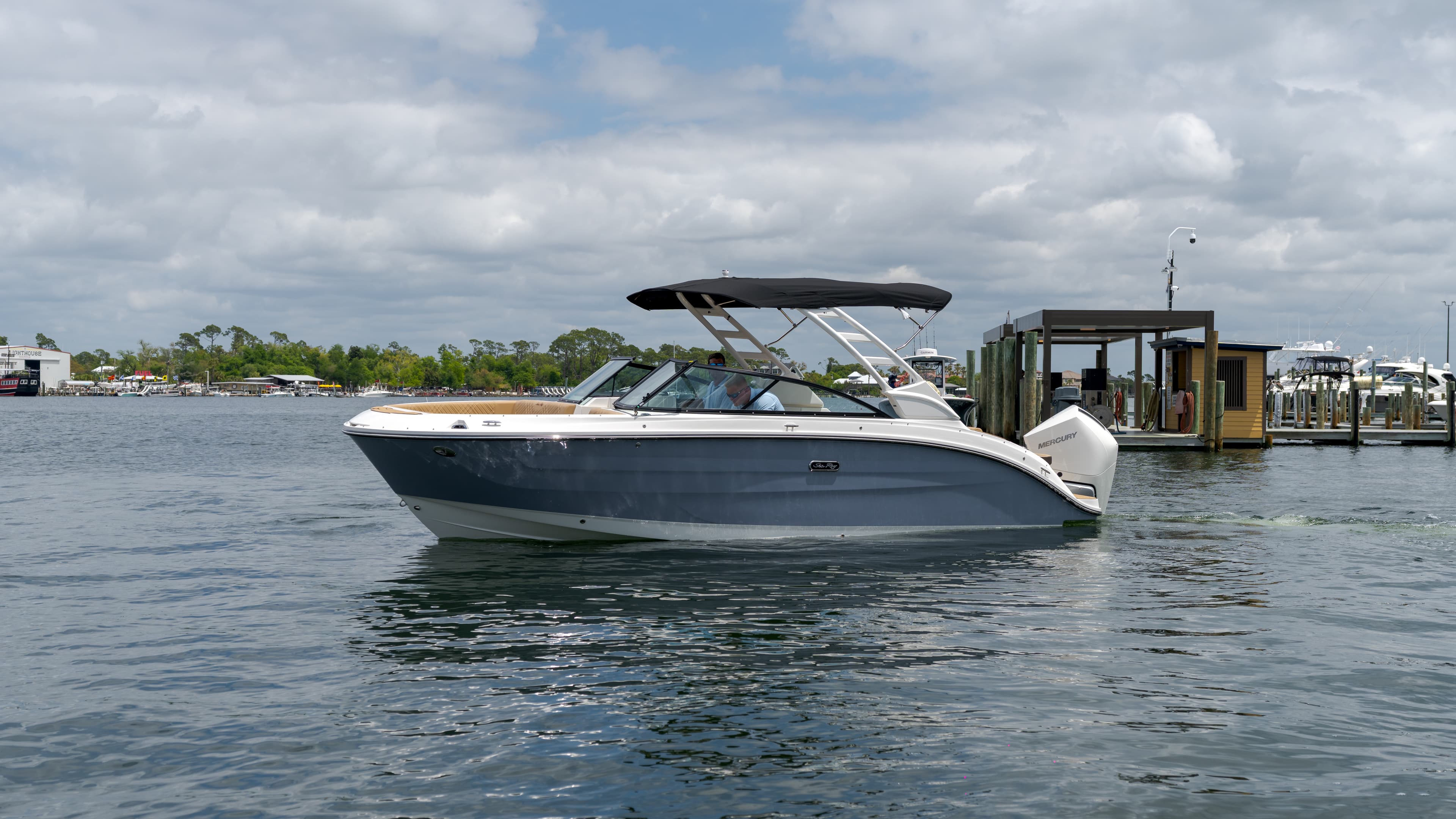2026 Sea Ray SDX 250 Outboard for Sale in Panama City, FL Bowrider 2