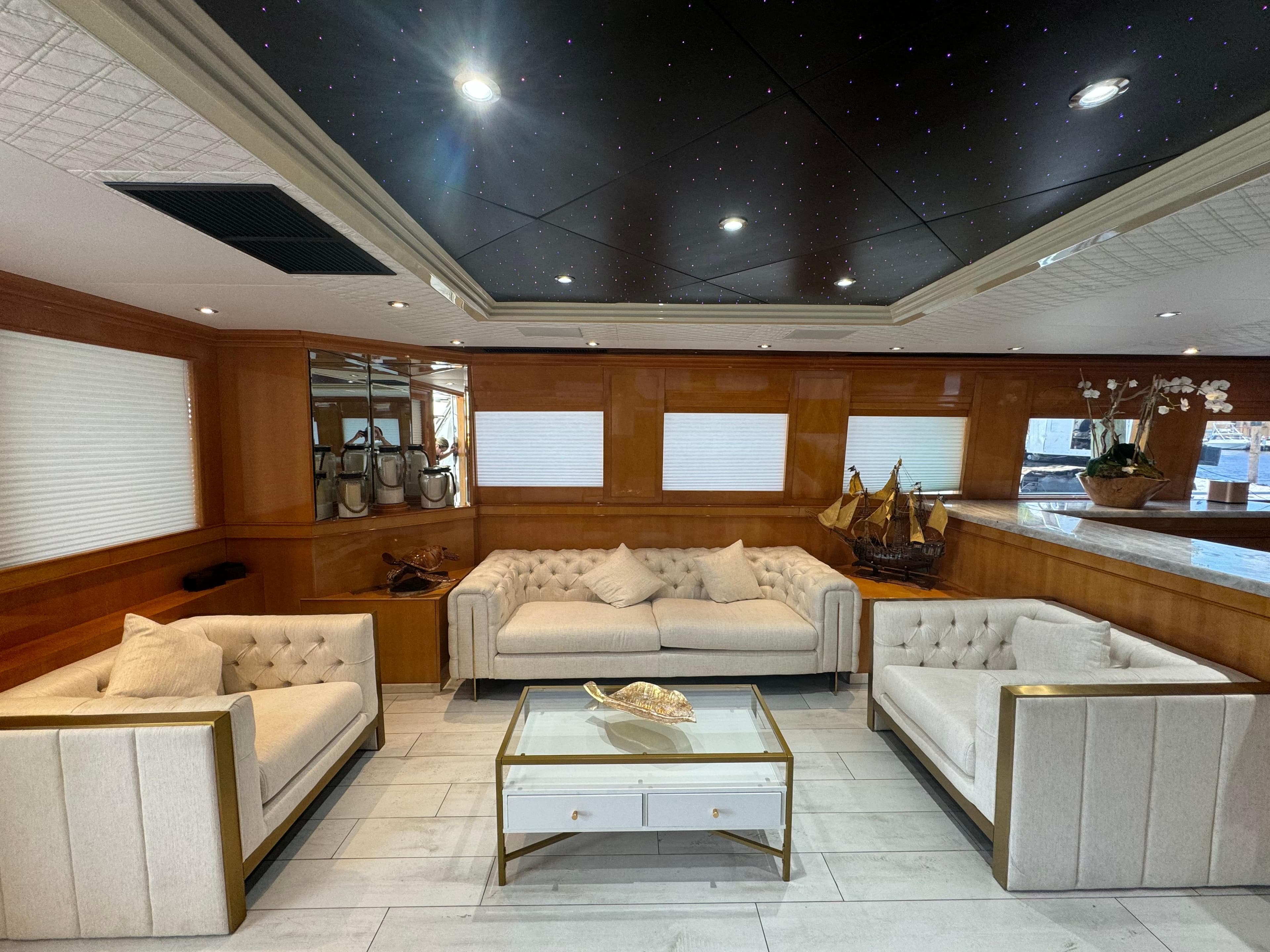 2000 Baglietto 116 for Sale in Miami, Florida Flybridge 4
