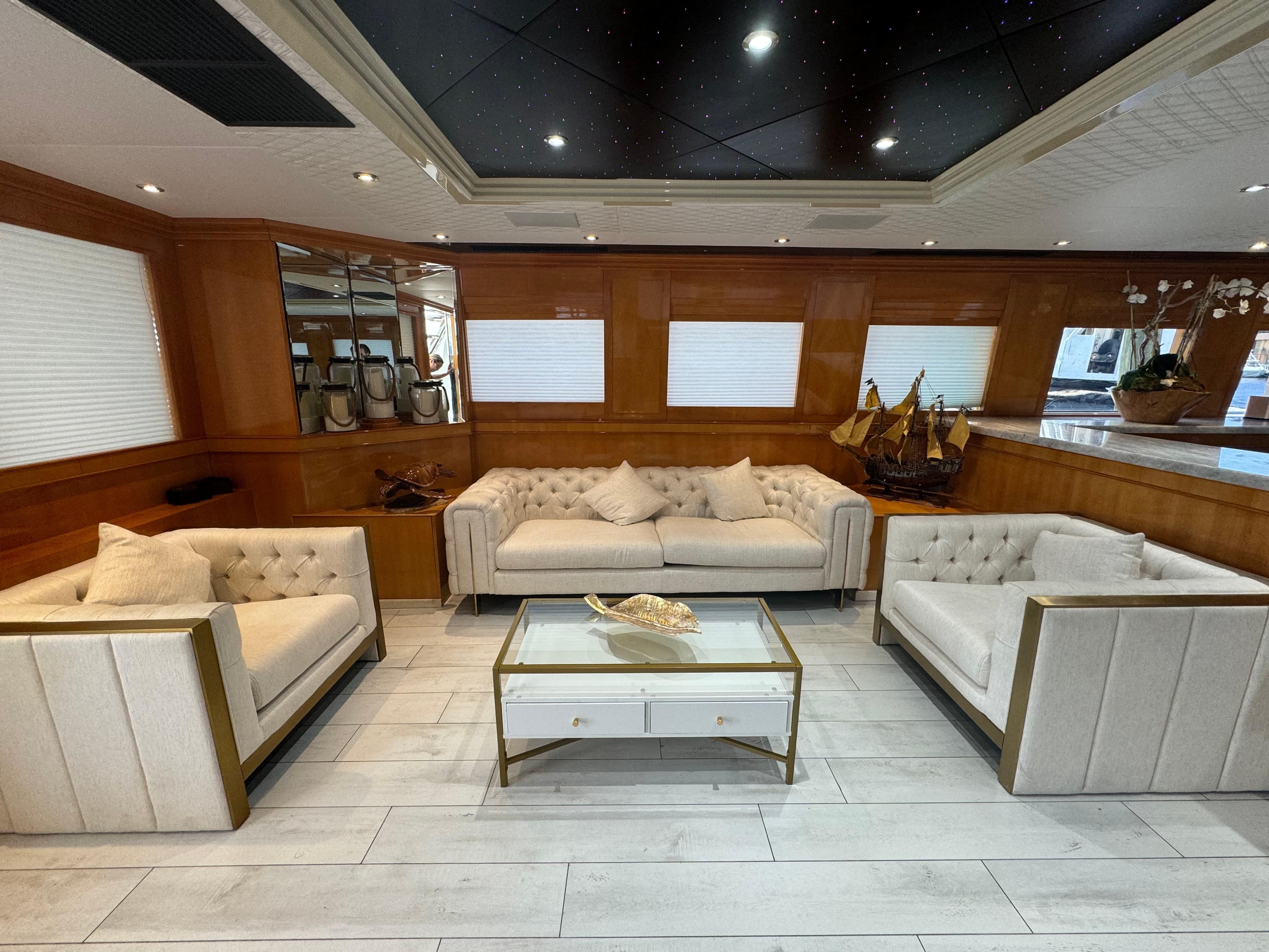 2000 Baglietto 116 for Sale in Miami, Florida Flybridge 5