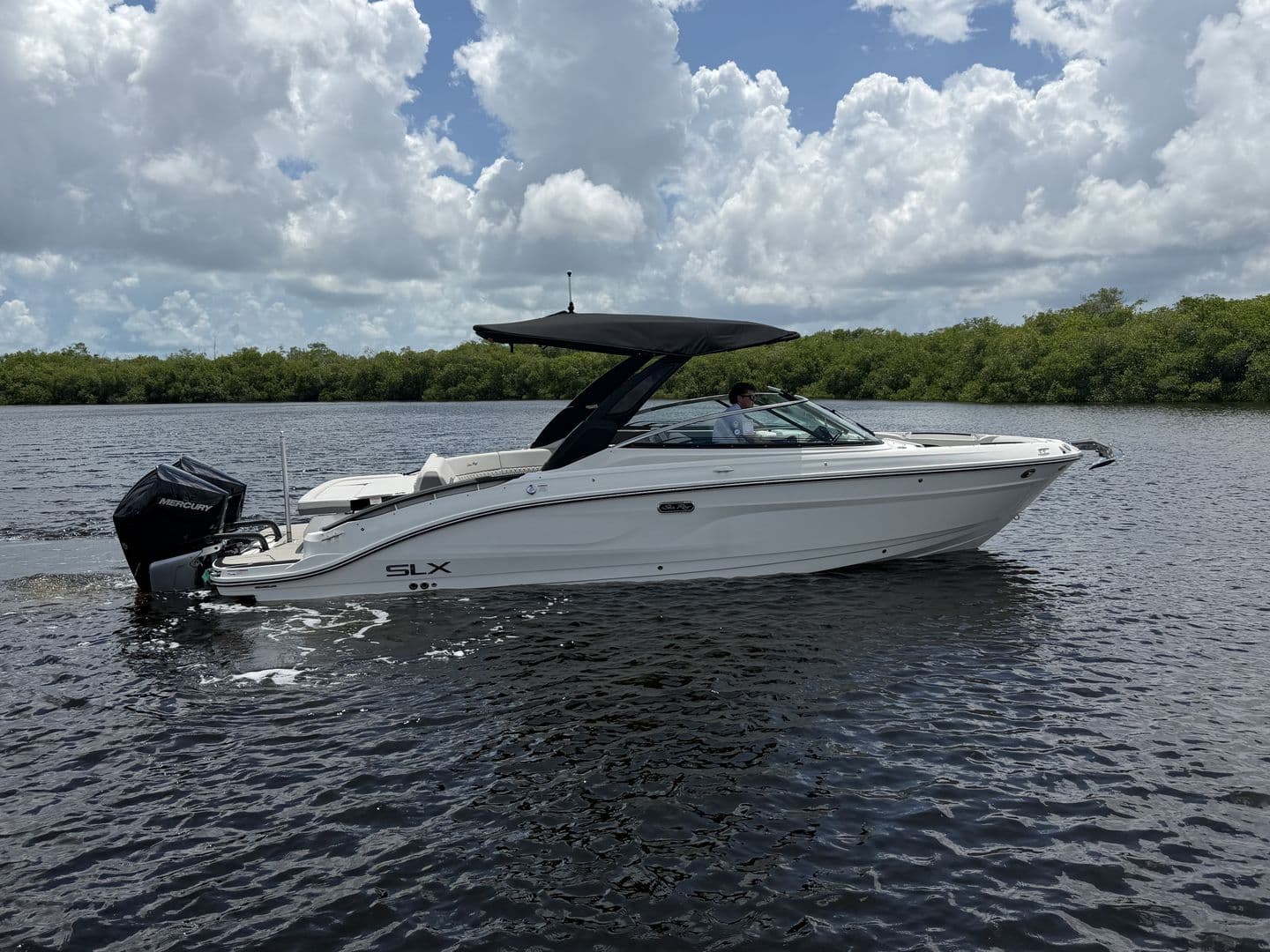 2027 Sea Ray SLX 280 Outboard for Sale in Fort Myers, FL Bowrider
