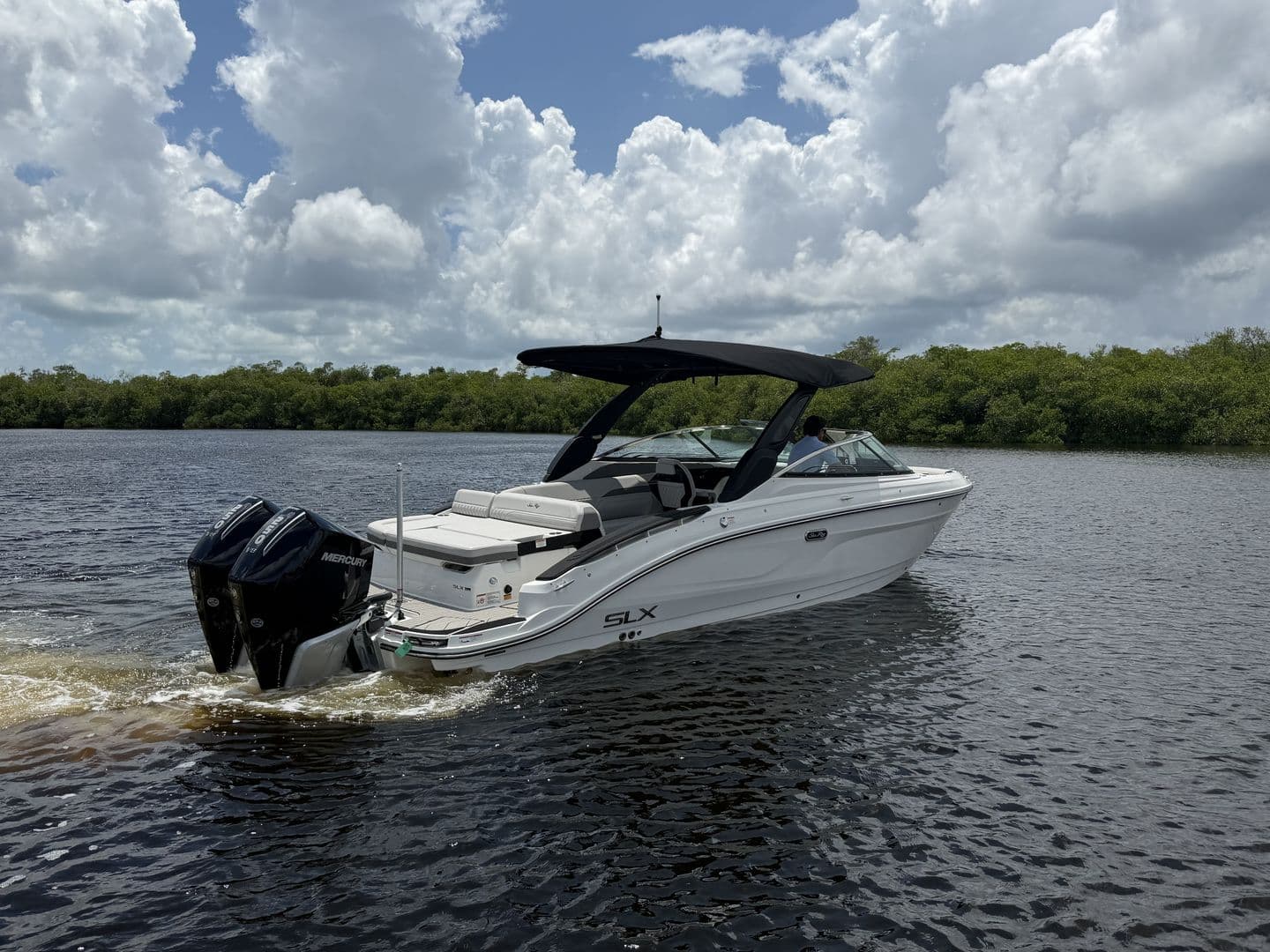 2027 Sea Ray SLX 280 Outboard for Sale in Fort Myers, FL Bowrider 2