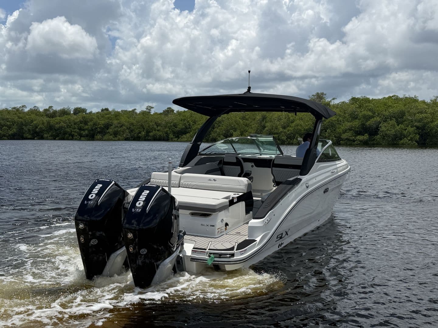 2027 Sea Ray SLX 280 Outboard for Sale in Fort Myers, FL Bowrider 3