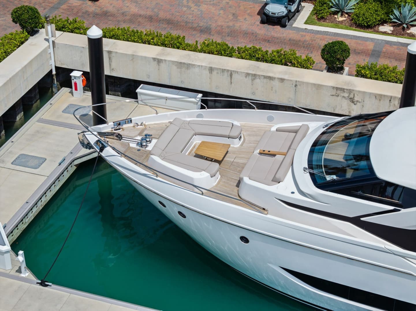 2023 Ferretti Yachts 860 for Sale in Miami, Florida Flybridge 4