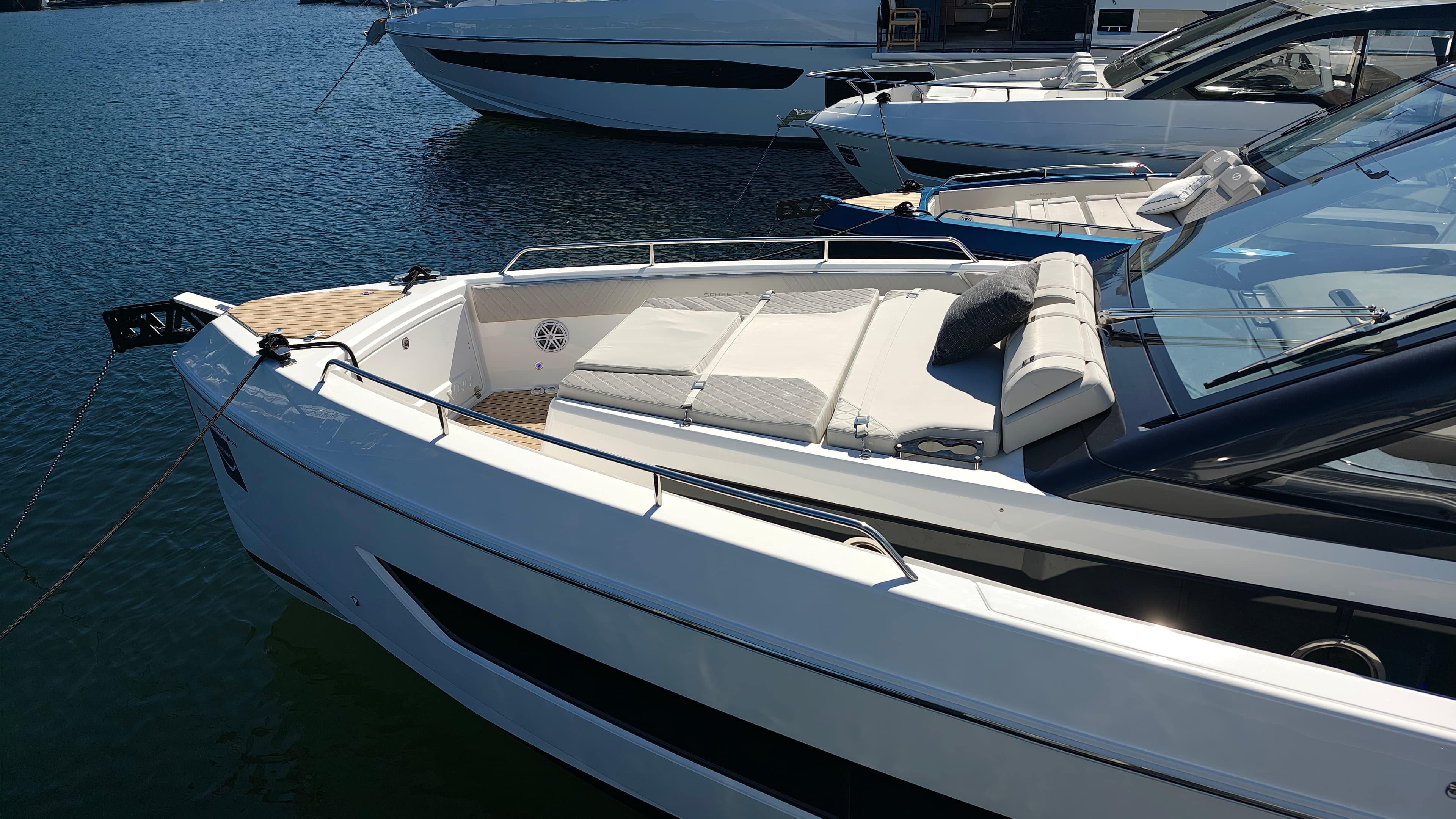 2026 Schaefer Yachts V44 for Sale in Balearic Islands, ES Walk-around Boats 5