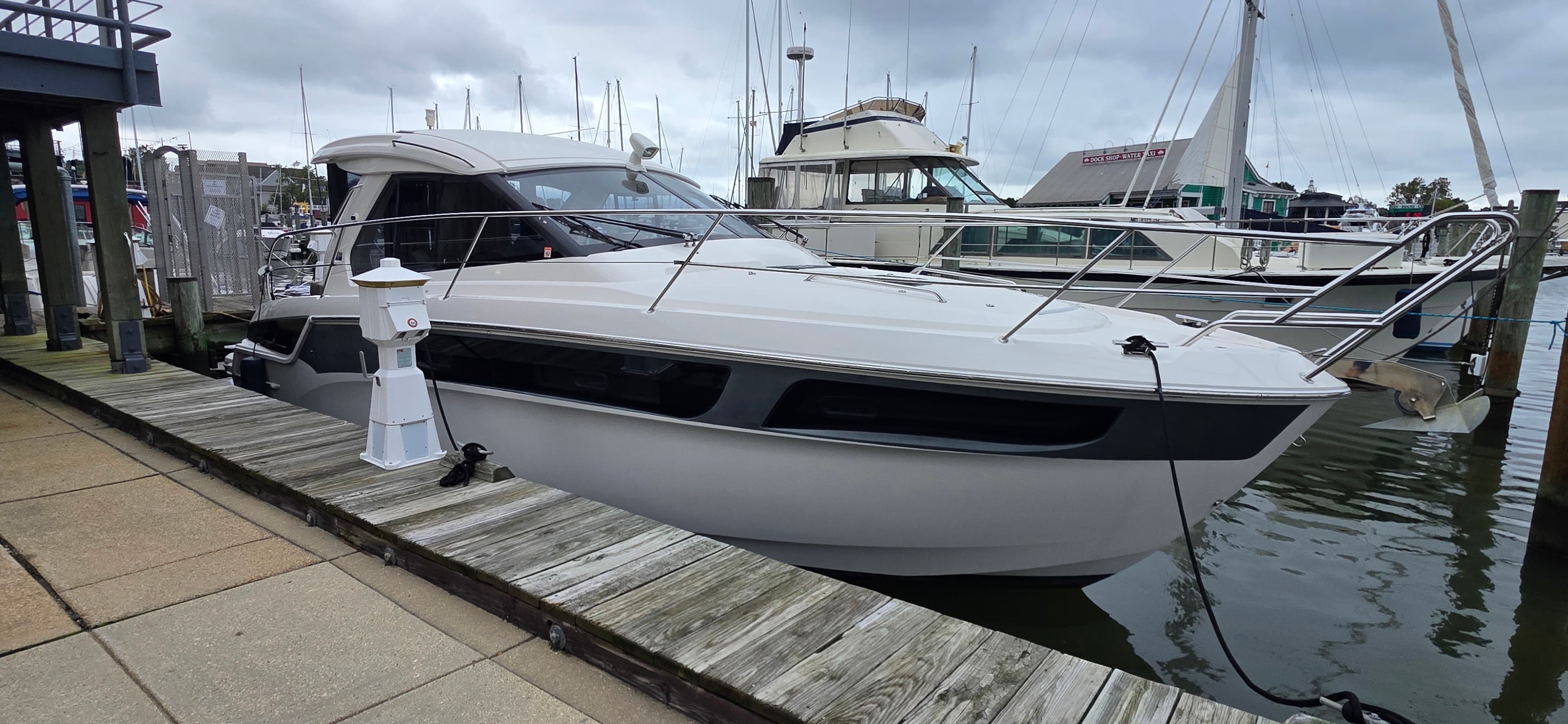 2015 Bavaria Yachts Sport 360 Hardtop a la venta en Annapolis, Maryland Motor Yacht 2