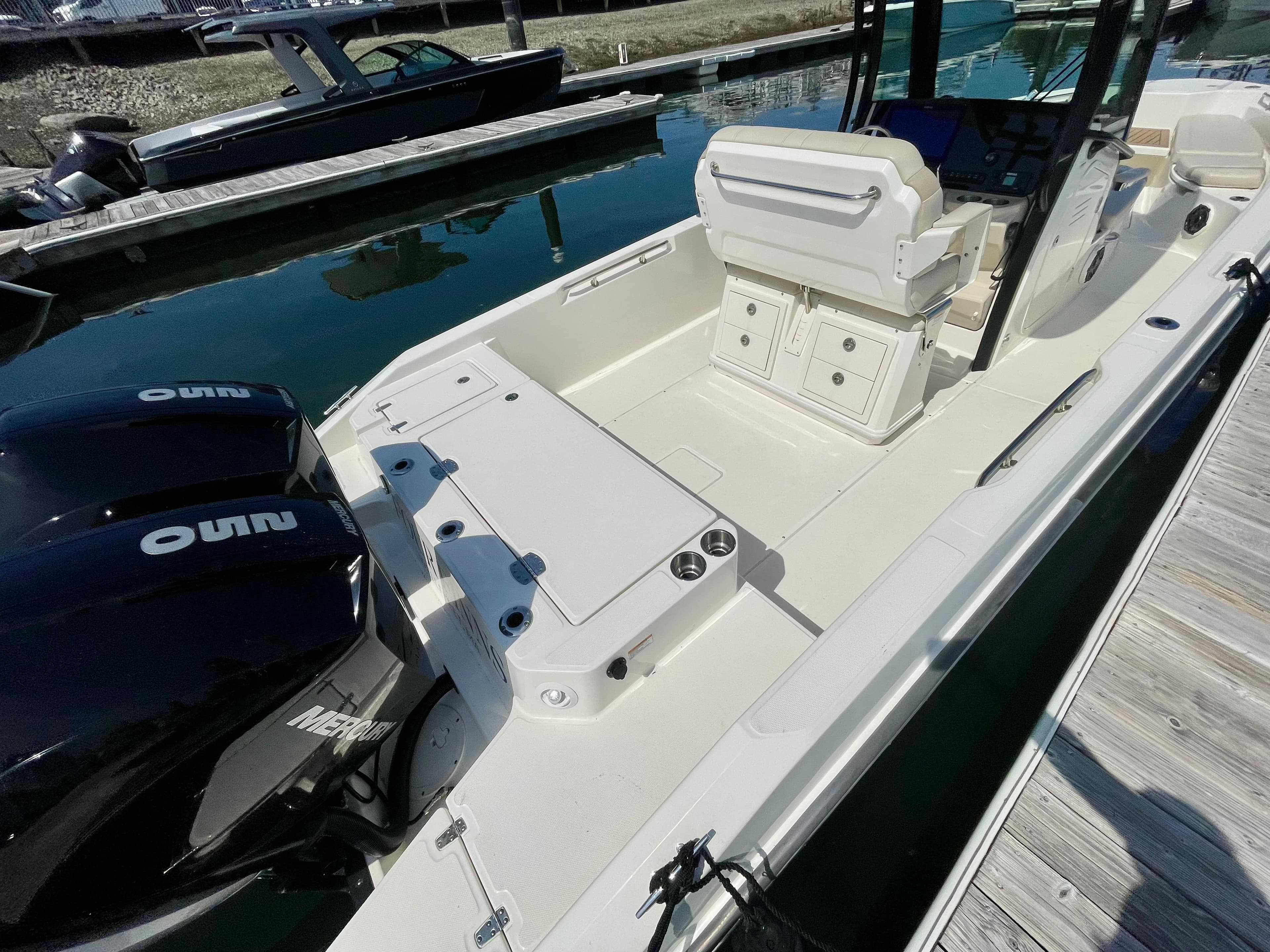 2023 Boston Whaler 280 Dauntless in vendita a Quincy, MA Center Console 5