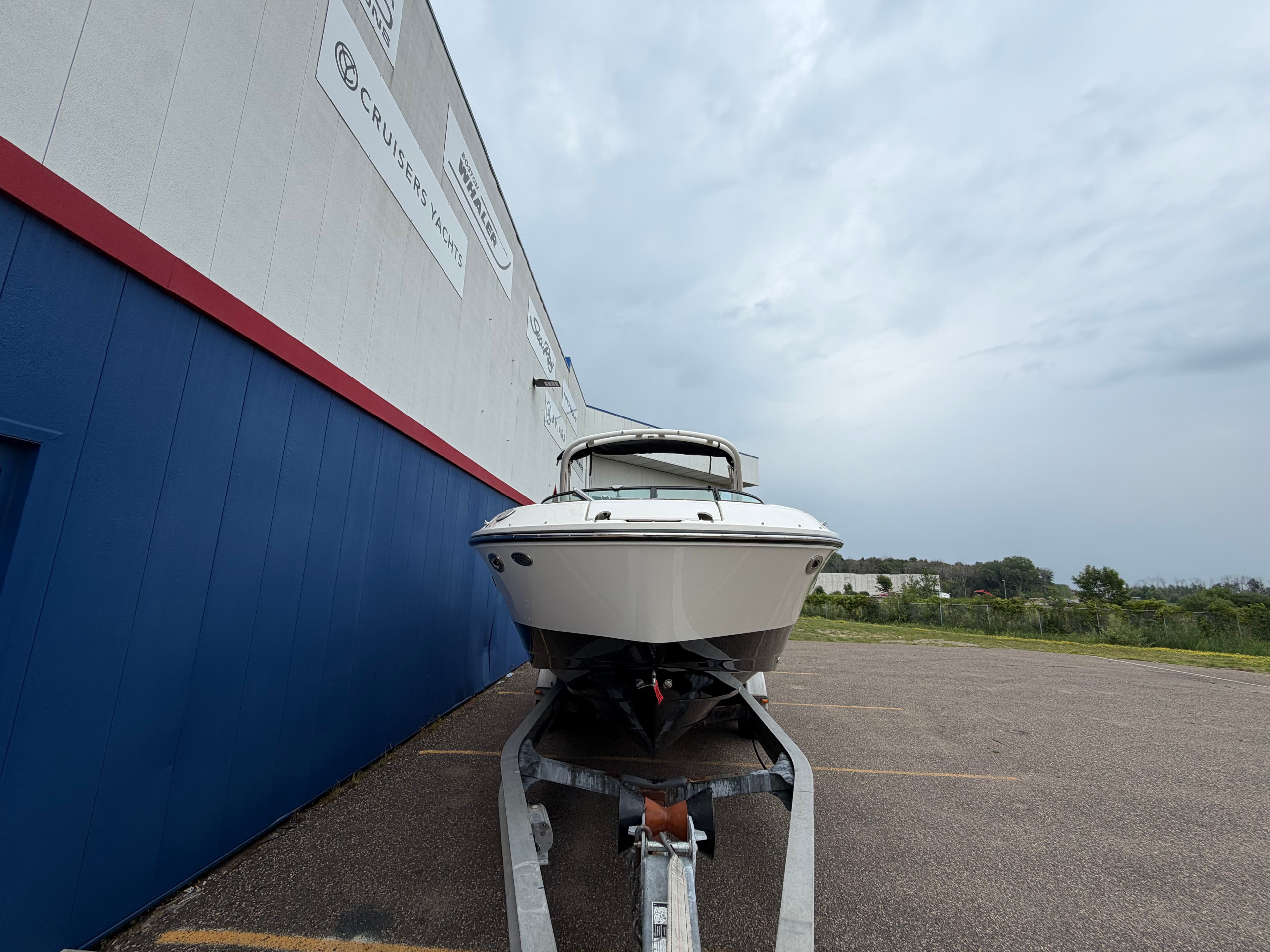 2025 Sea Ray SDX 250 Surf a la venta en Excelsior, Minnesota Bowrider 3