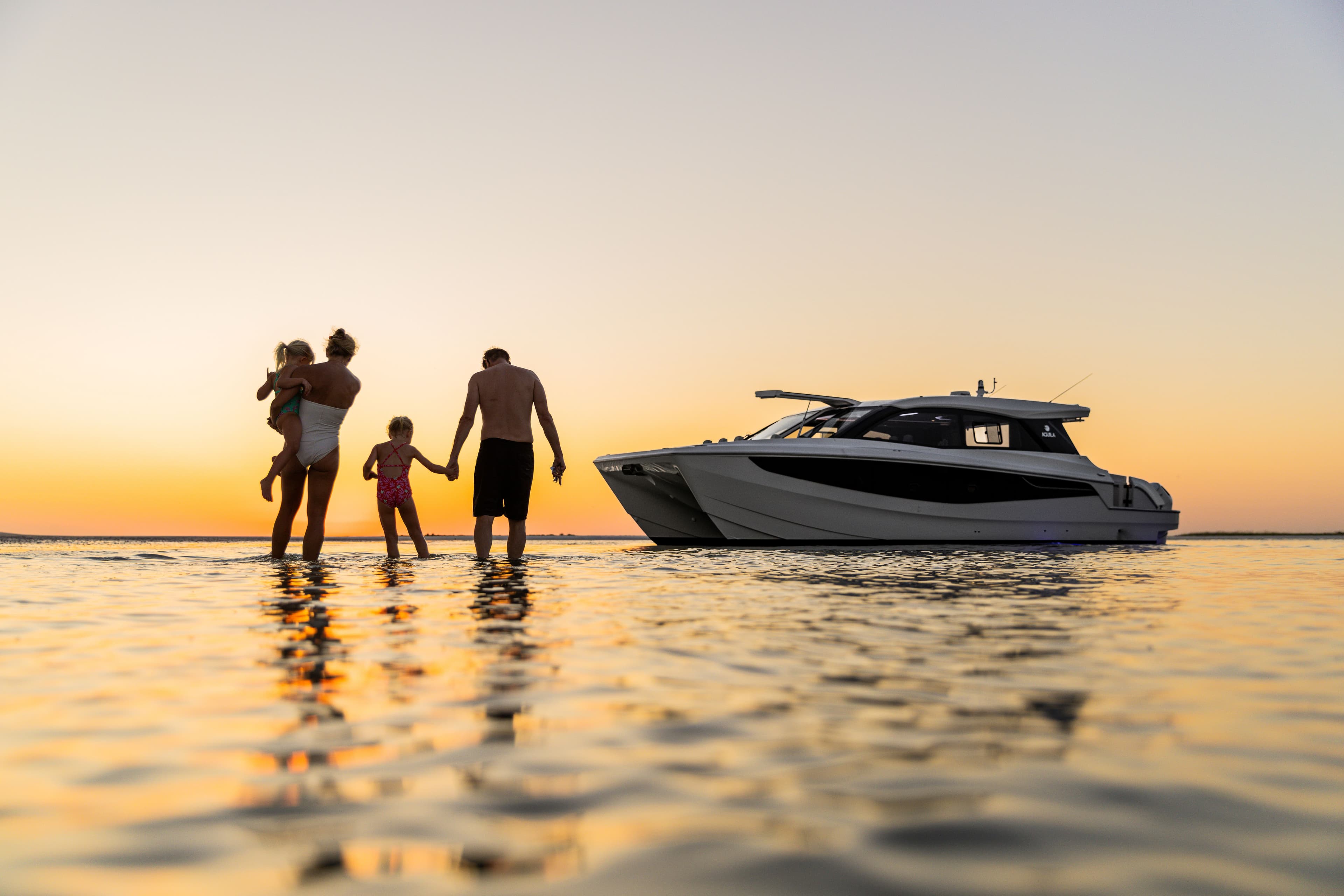 2026 Aquila 46 Coupe in vendita a Pueblo Mascarat, ES Power Catamarans