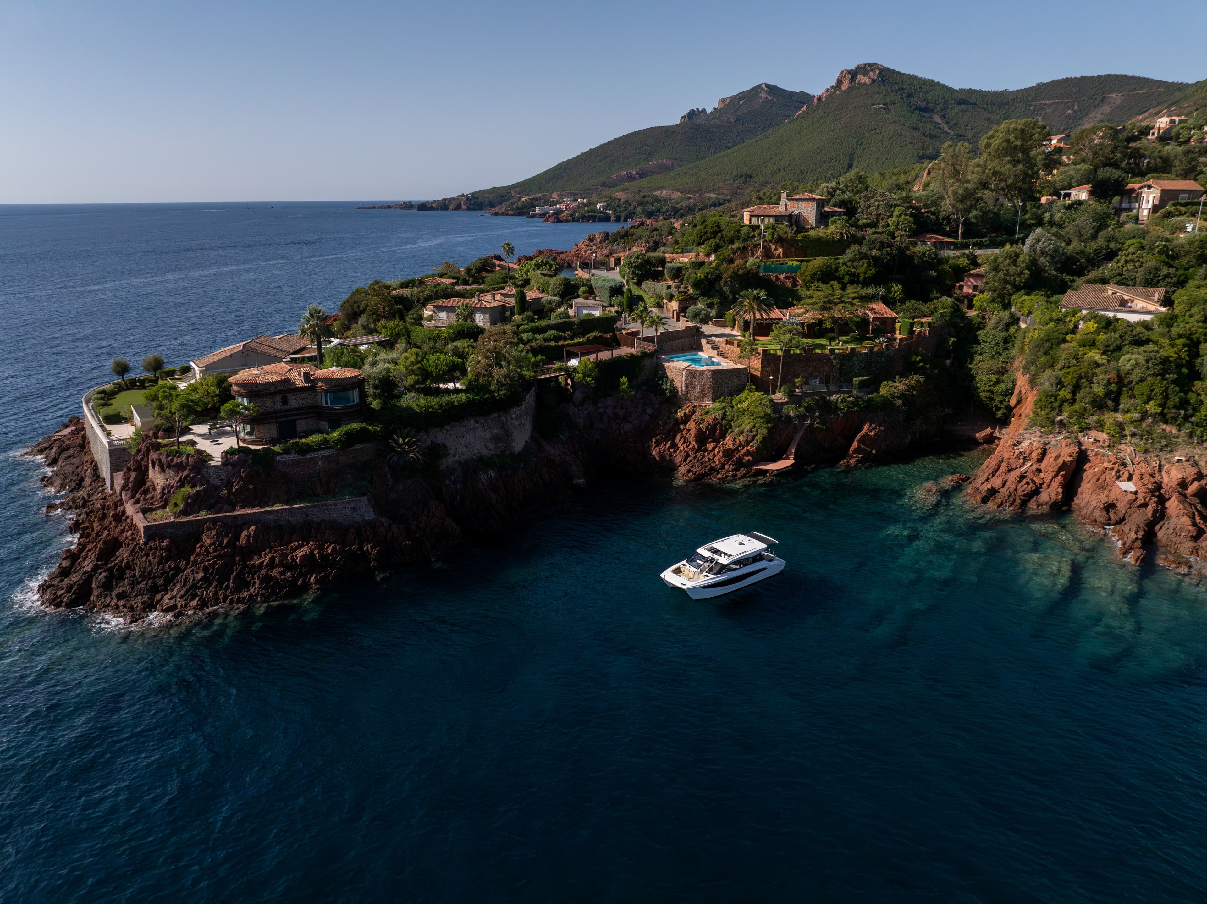 2026 Aquila 46 Coupe in vendita a Pueblo Mascarat, ES Power Catamarans 4