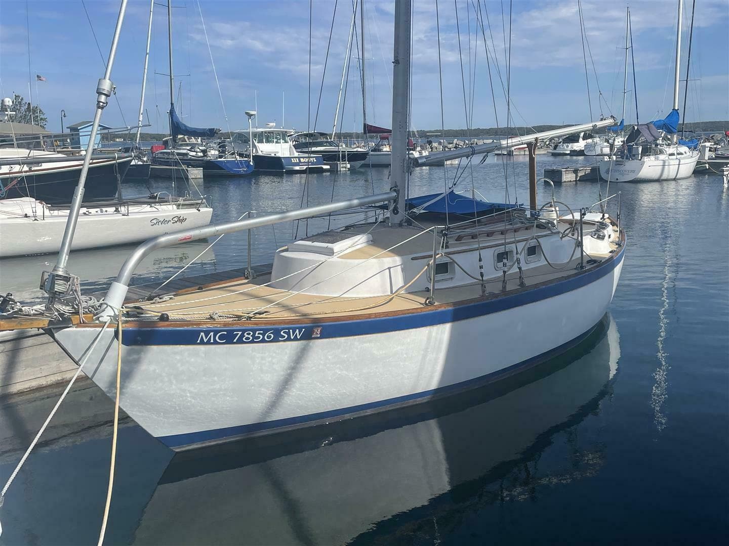 1978 Vineyard Vixen 29 zum Verkauf in Charlevoix, Michigan Sloop 2