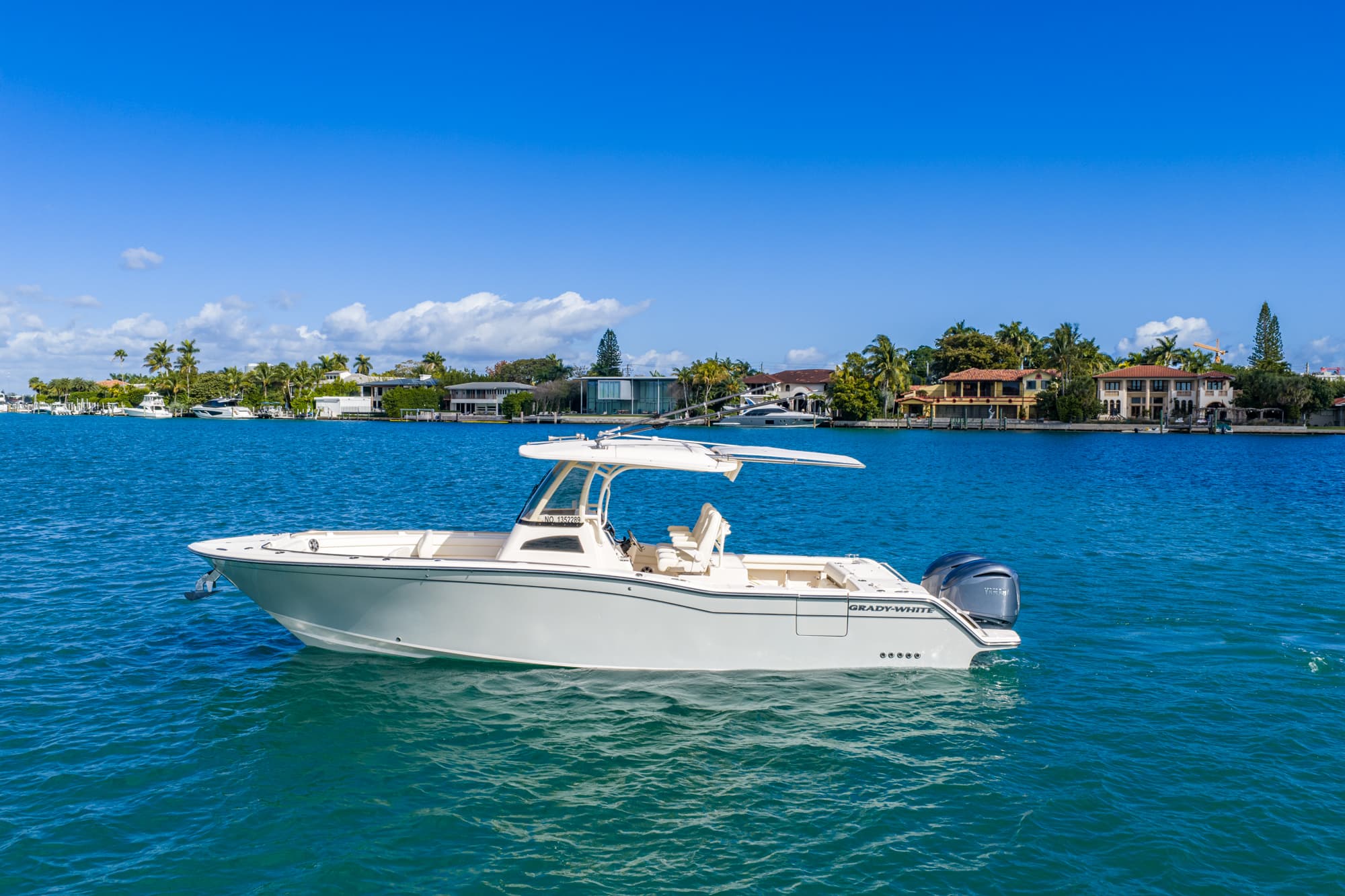 2024 Grady-White Boats Canyon 326 te koop in Miami, FL Center Console