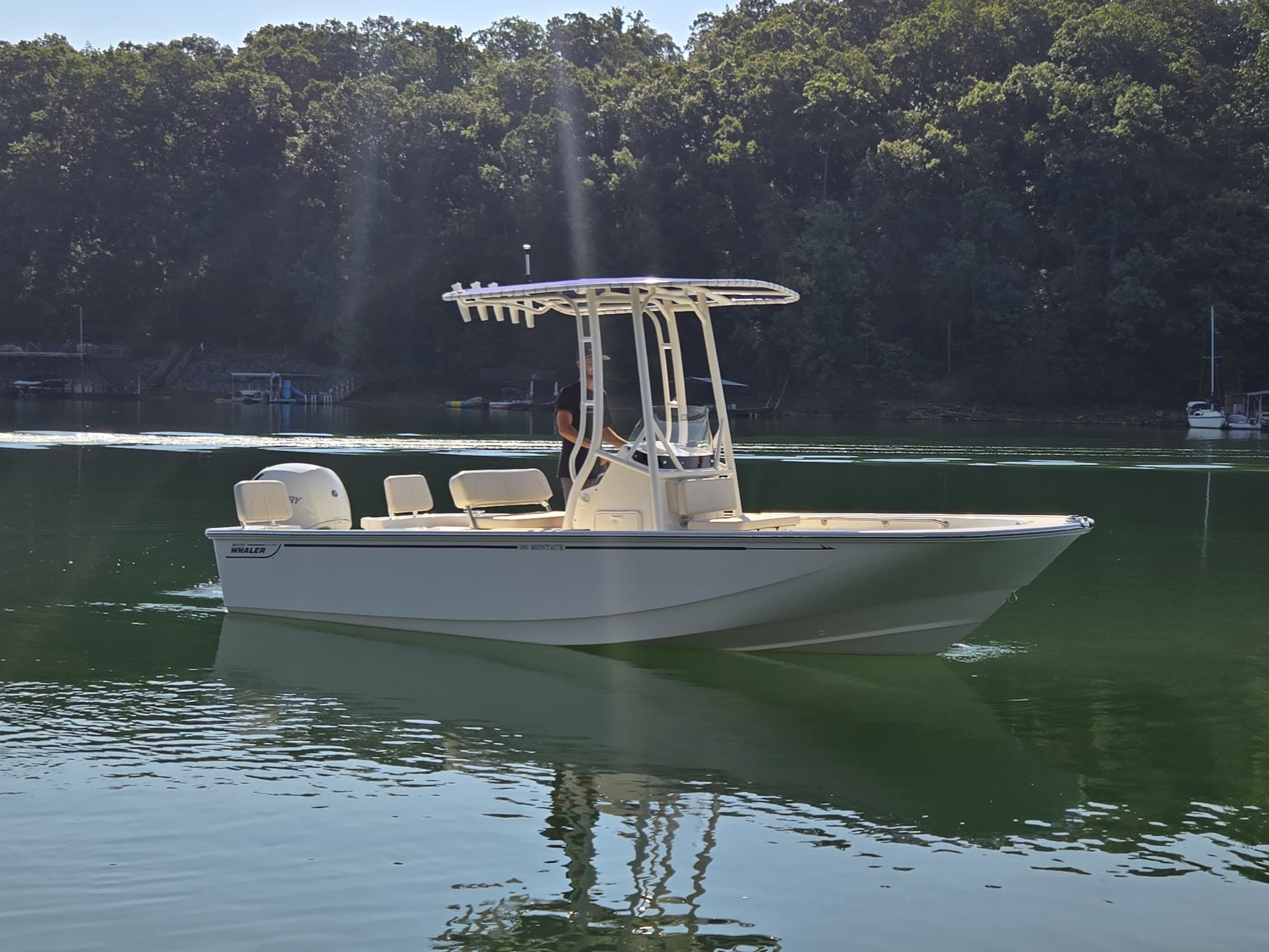 2026 Boston Whaler 190 Montauk in vendita a Cumming, GA Center Console 4