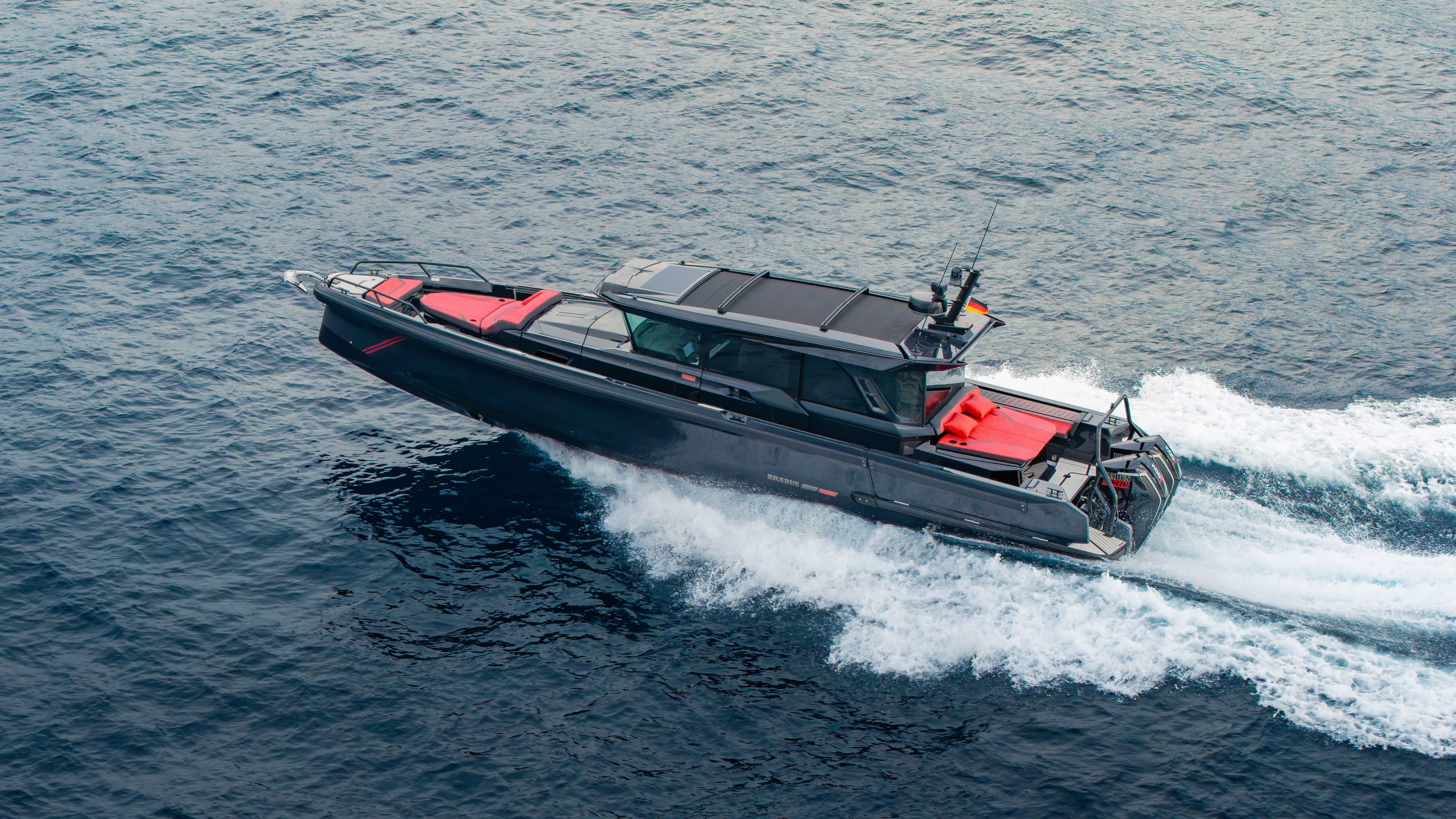 2027 Brabus Marine Shadow 1000 XC Cross Cabin Signature Edition te koop in San Diego, California Motor Yacht 3