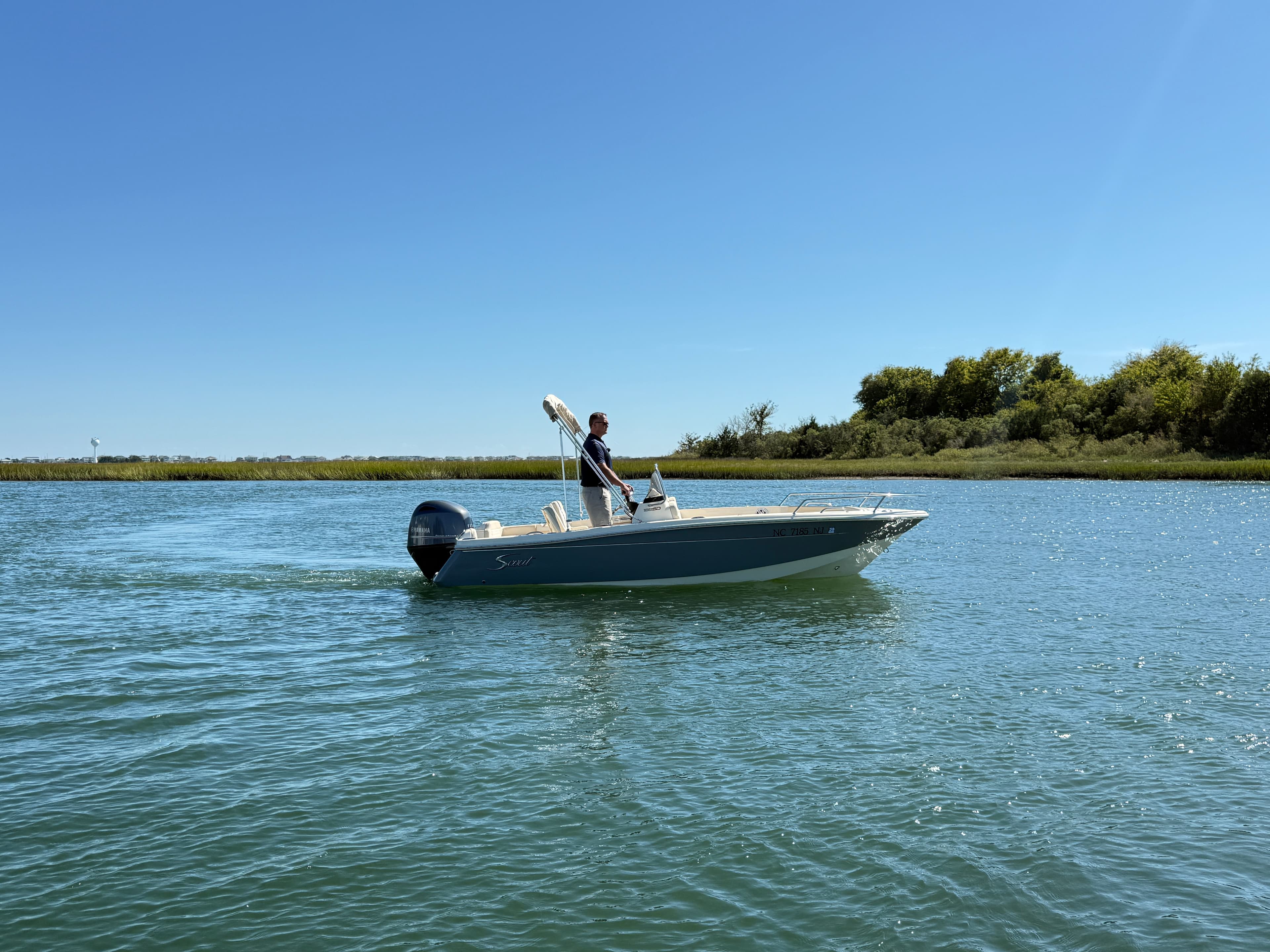 2027 Scout Boats 188 Sport Dorado zum Verkauf in Wrightsville Beach, North Carolina Dual Console