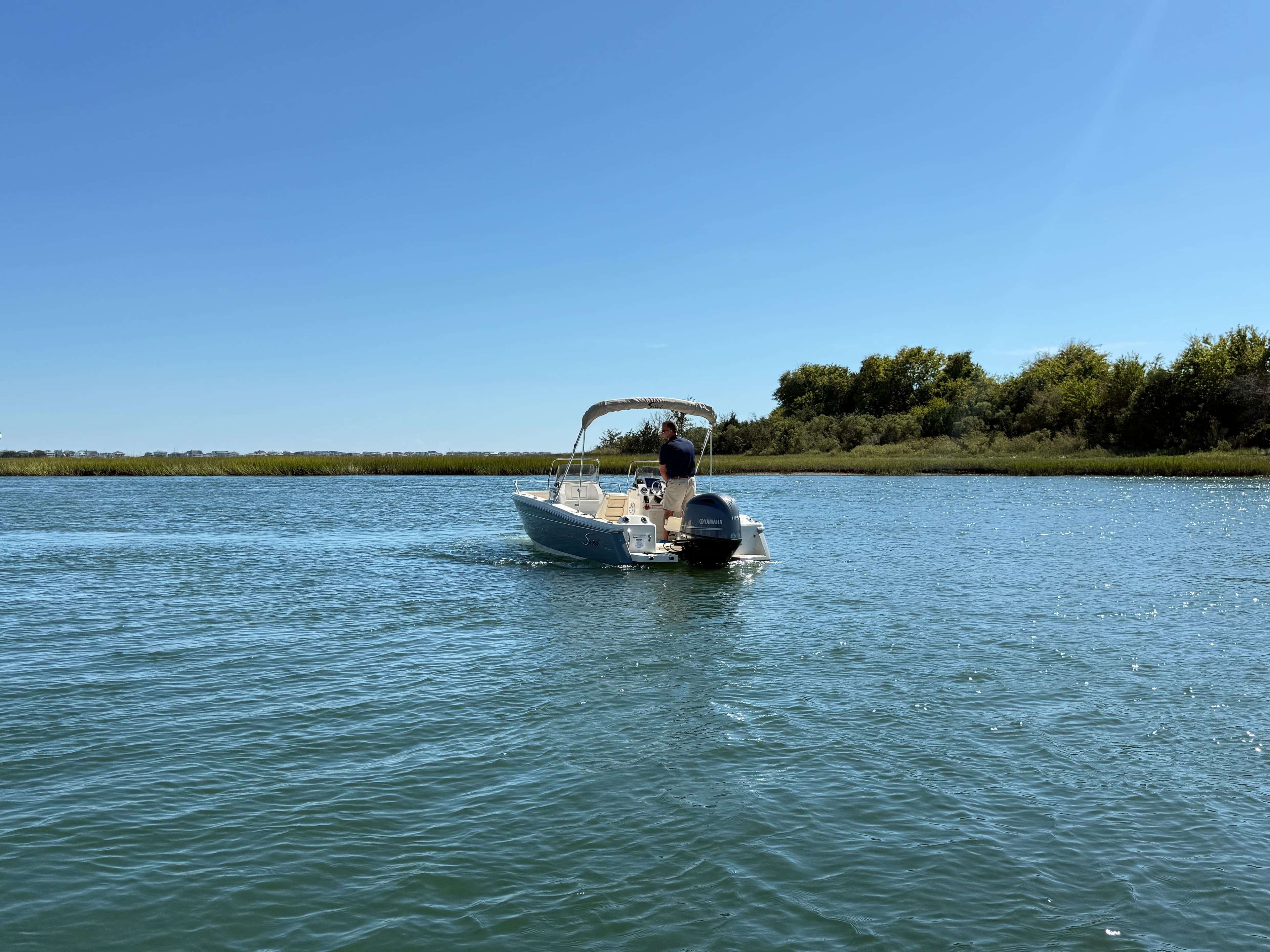 2027 Scout Boats 188 Sport Dorado zum Verkauf in Wrightsville Beach, North Carolina Dual Console 3