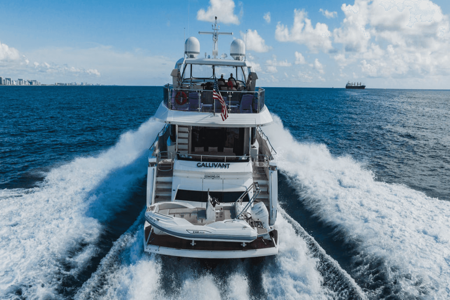 2019 Sunseeker 86 Yacht for Sale in Fort Lauderdale, FL Flybridge 3