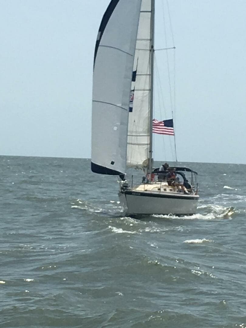 1982 O'Day 34 zum Verkauf in Tracys Landing, Maryland Sloop 2