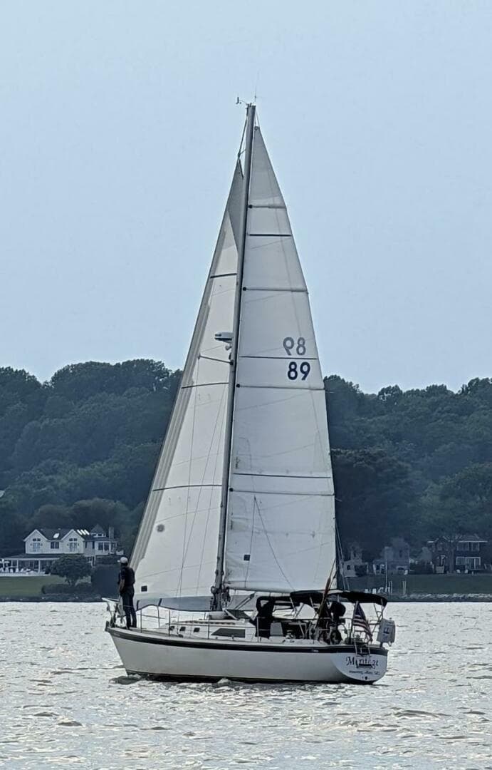 1982 O'Day 34 zum Verkauf in Tracys Landing, Maryland Sloop 5