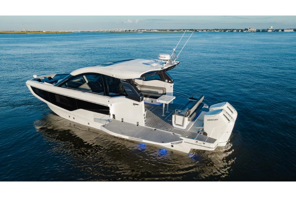 2024 Galeon Yachts 375 GTO for Sale in Clearwater, Florida Sport Cruiser 5
