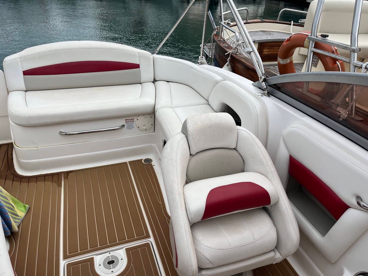 2008 Chaparral sunesta 224 for Sale in Empuriabrava, ES Bowrider 4