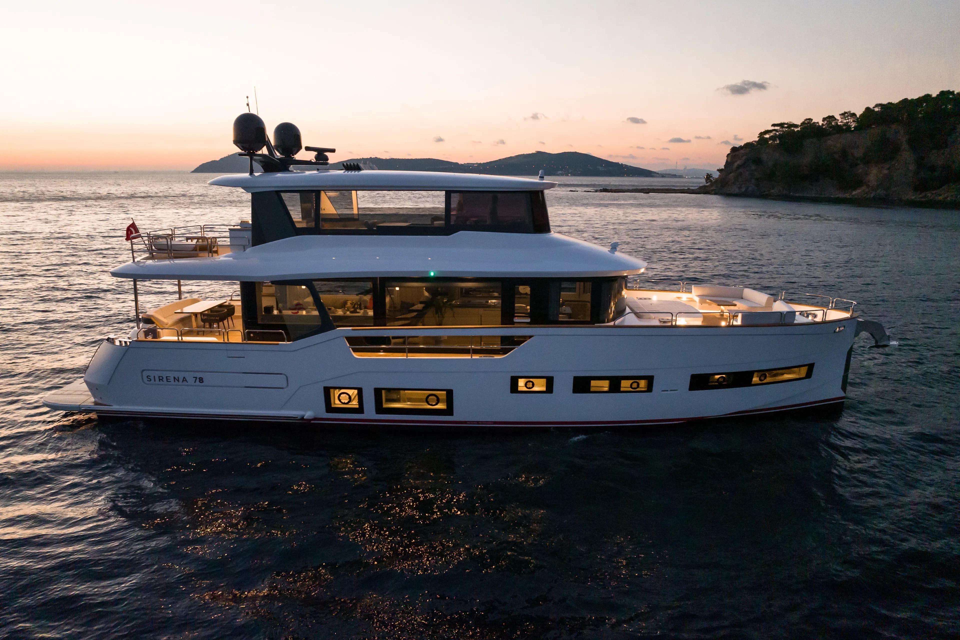 2027 Sirena Yachts 78 à vendre à San Diego, California Cruiser 2