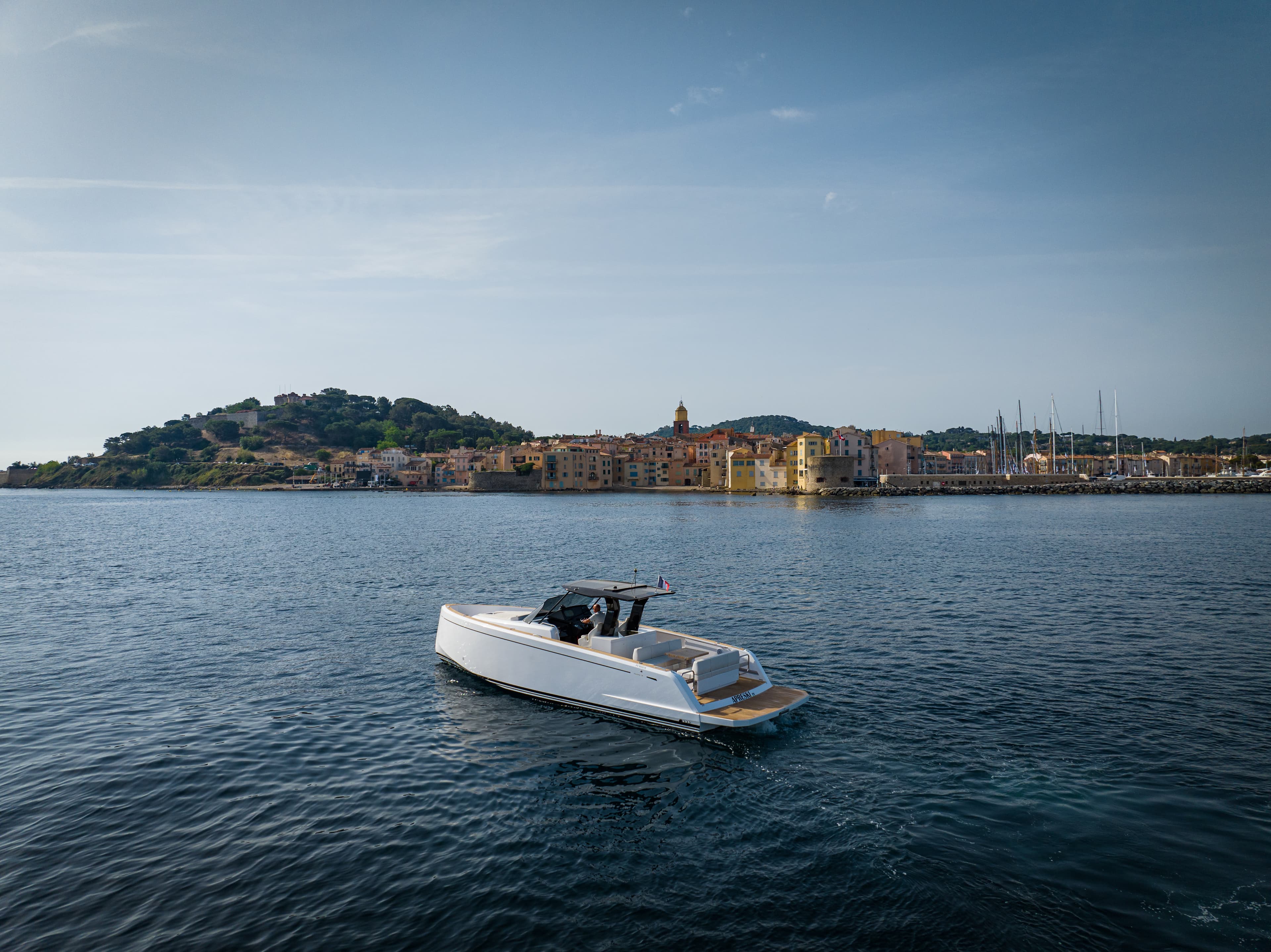 2020 Pardo Yachts P38 for Sale in Cogolin, FR Walk-around Boats 2