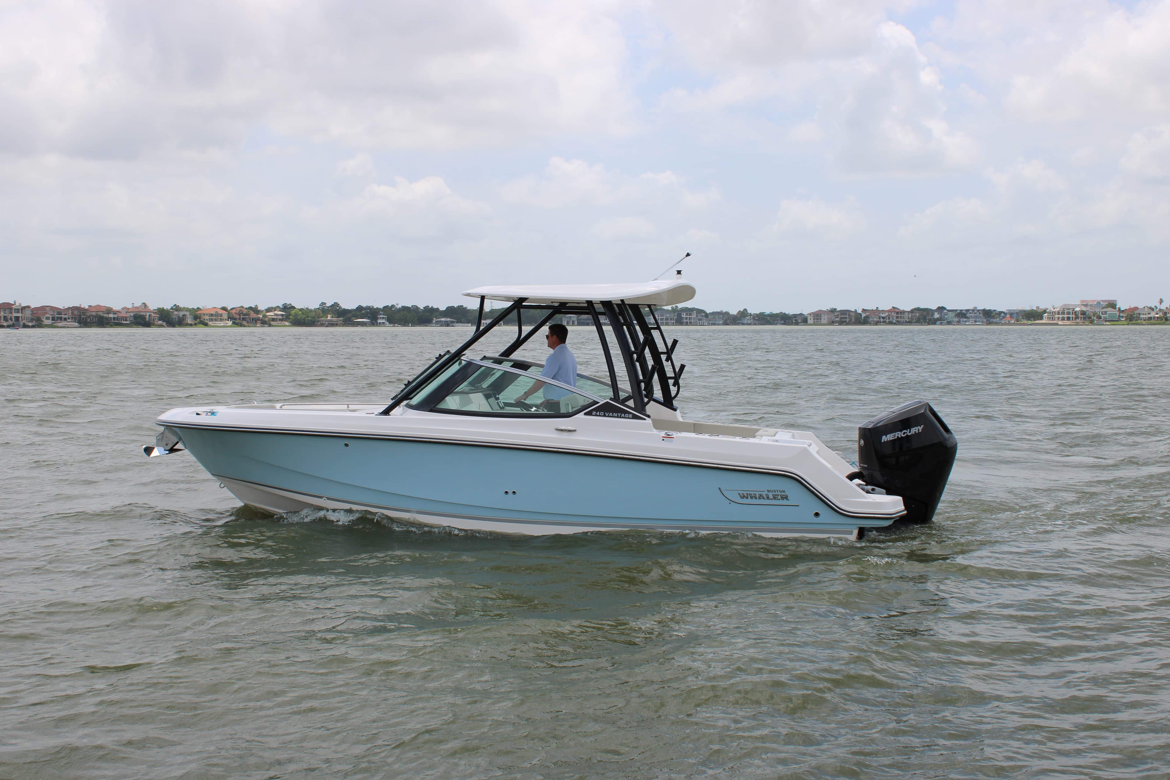 2026 Boston Whaler 240 Vantage zum Verkauf in Seabrook, TX Dual Console