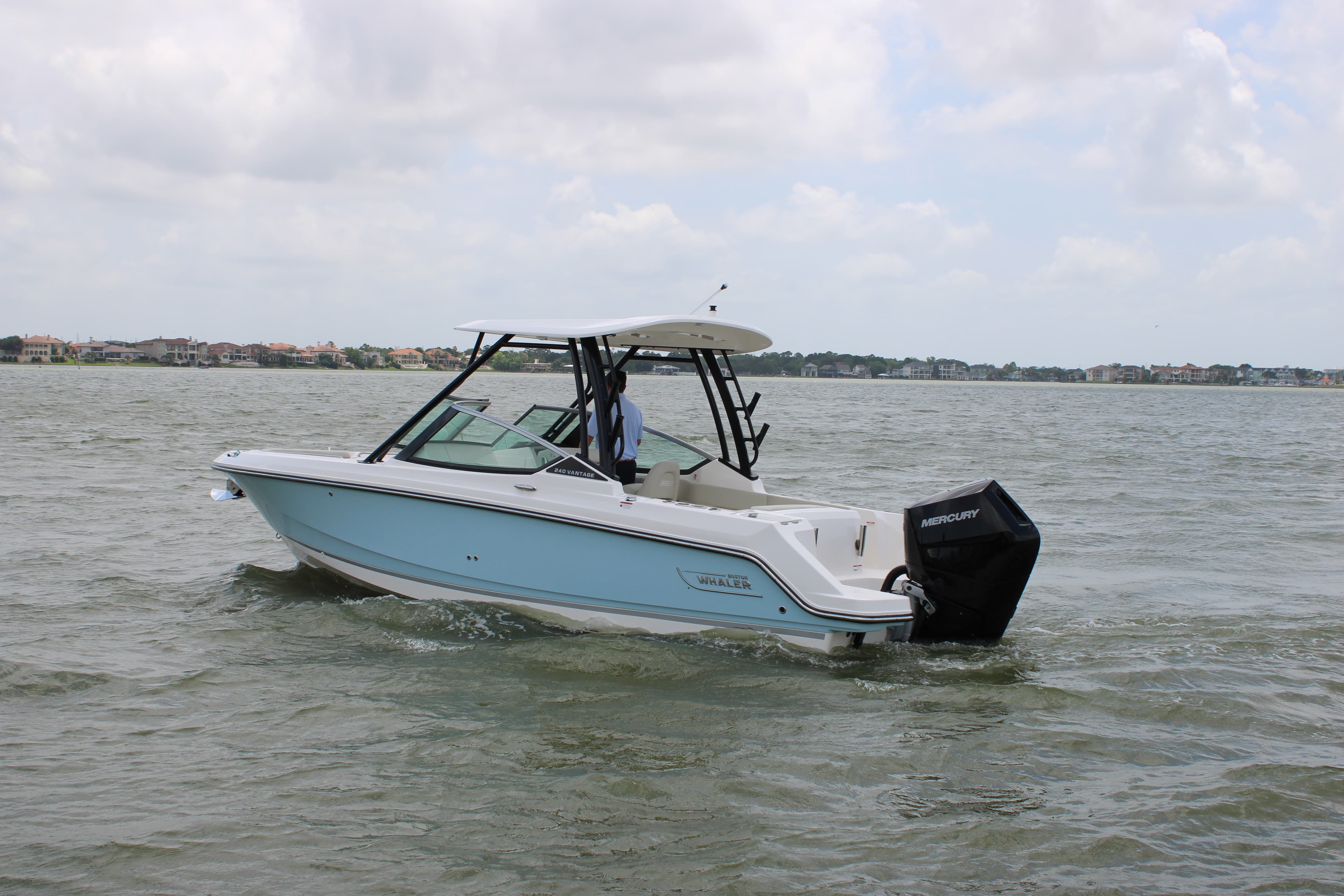 2026 Boston Whaler 240 Vantage zum Verkauf in Seabrook, TX Dual Console 3