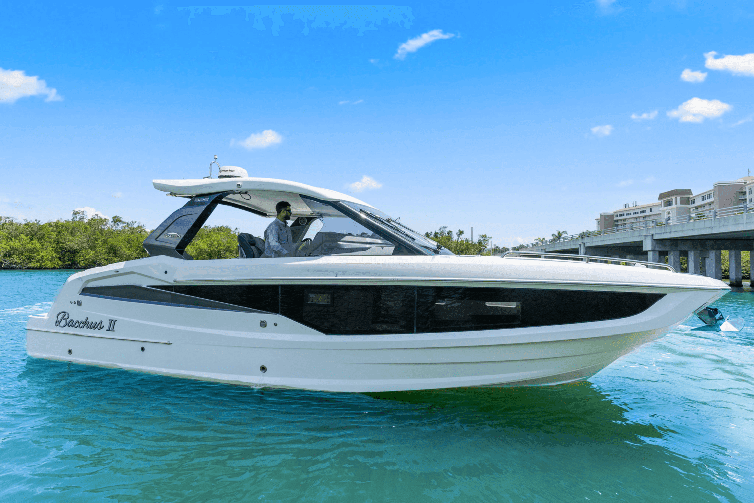 2024 Galeon Yachts 325 GTO zum Verkauf in Naples, Florida Bowrider 3