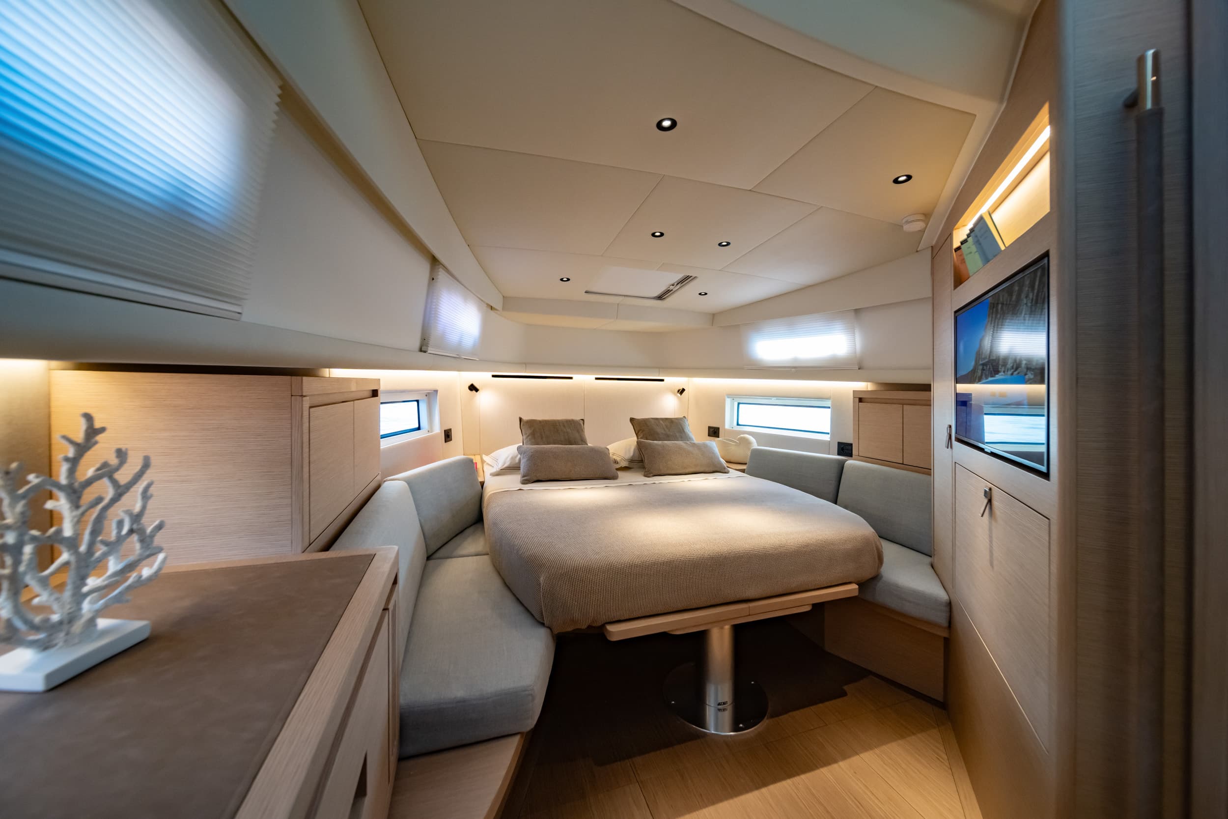 2027 Pardo Yachts P43 à vendre à Bormes-les-Mimosas, FR Walk-around Boats 2