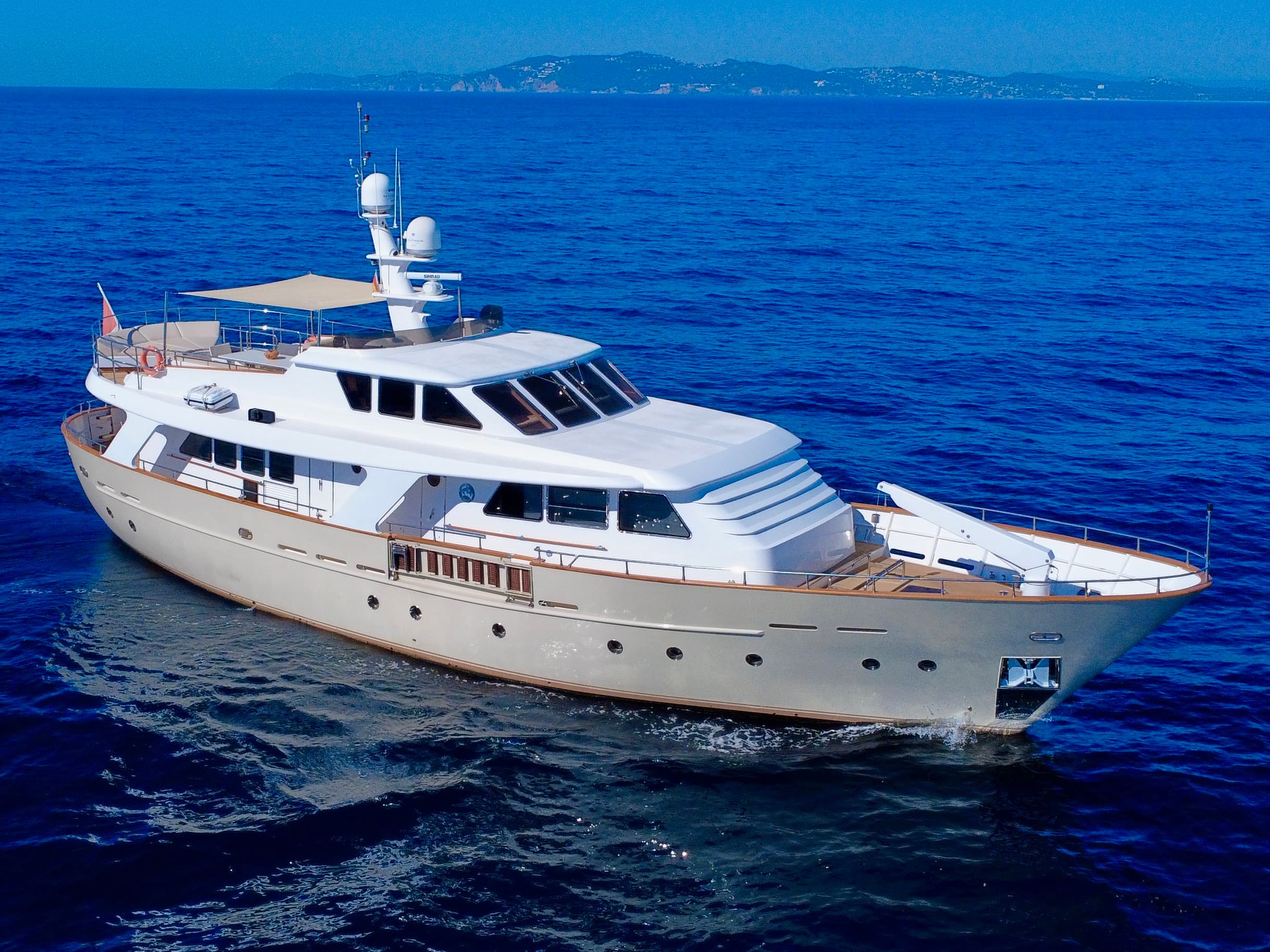 2004 Benetti Sail Division 82 a la venta en València, ES Flybridge