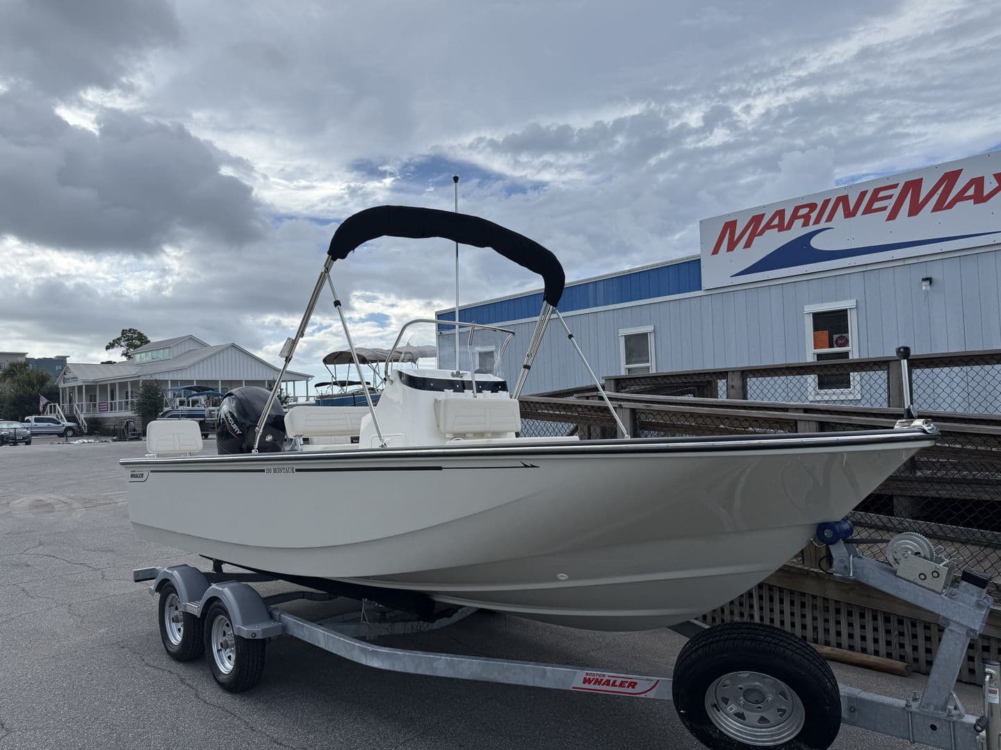 2027 Boston Whaler 190 Montauk zum Verkauf in Fort Walton Beach, Florida Center Console 2