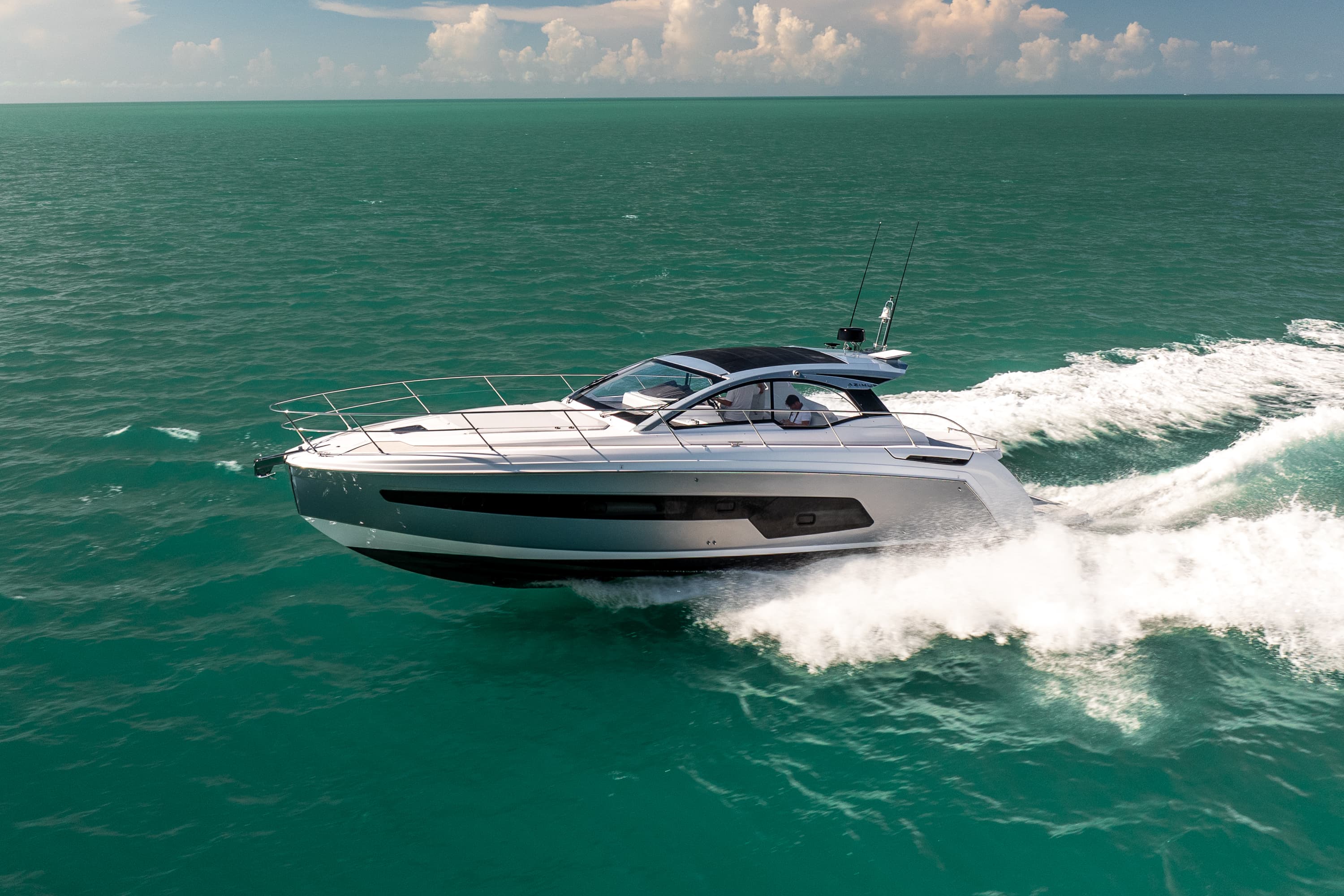 2027 Azimut Atlantis 45 in vendita a Fort Myers, FL Sport Cruiser 3