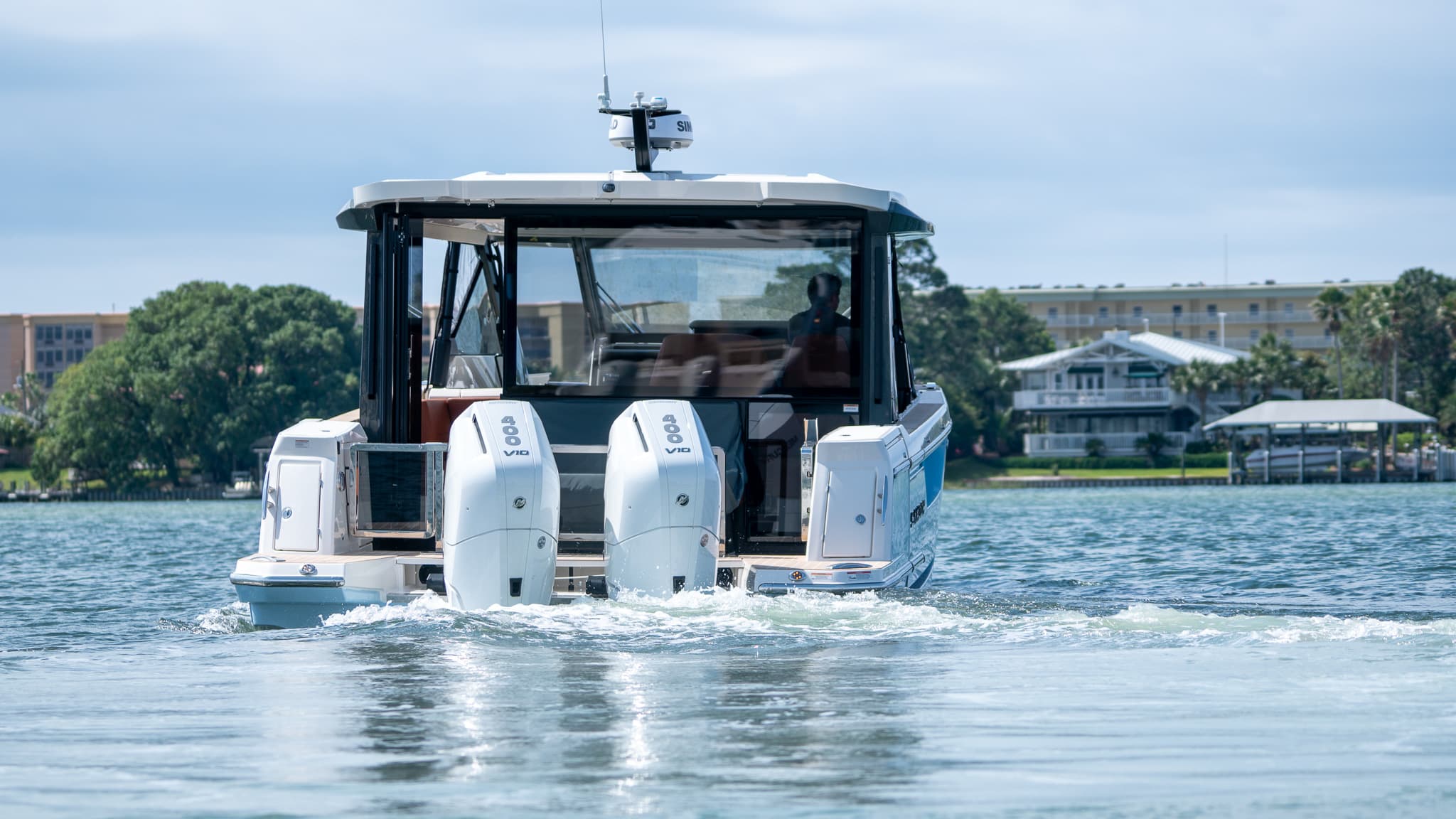 2026 Saxdor 400 GTO for Sale in Fort Walton Beach, Florida Express Cruiser 4
