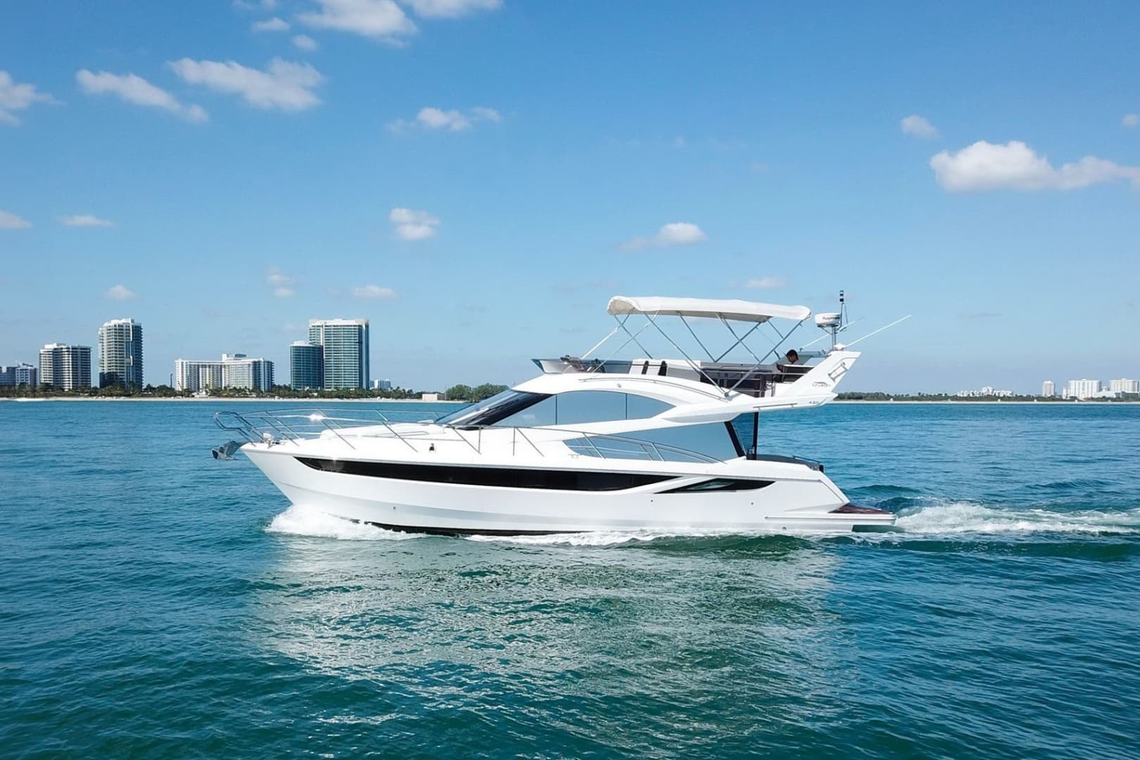 2016 Galeon Yachts 420 Fly for Sale in North Miami, Florida Flybridge 5