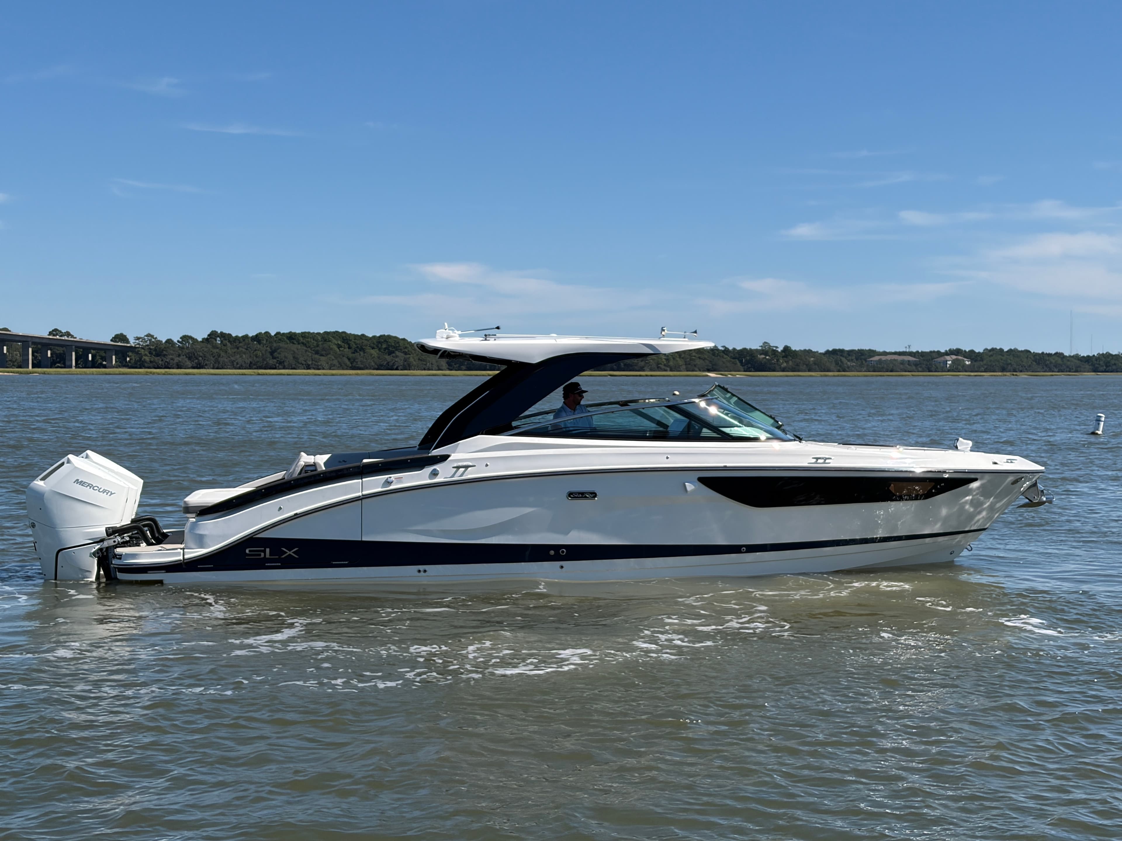 2027 Sea Ray SLX 360 Outboard for Sale in Charleston, SC Bowrider