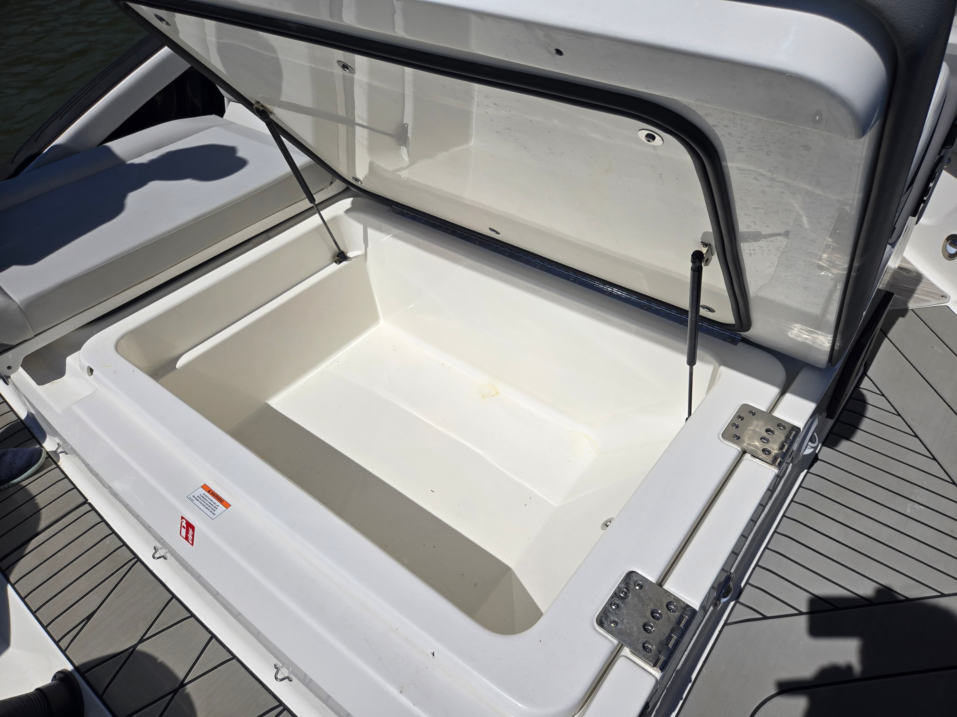 2027 Sea Ray SLX 360 Outboard for Sale in Charleston, SC Bowrider 4