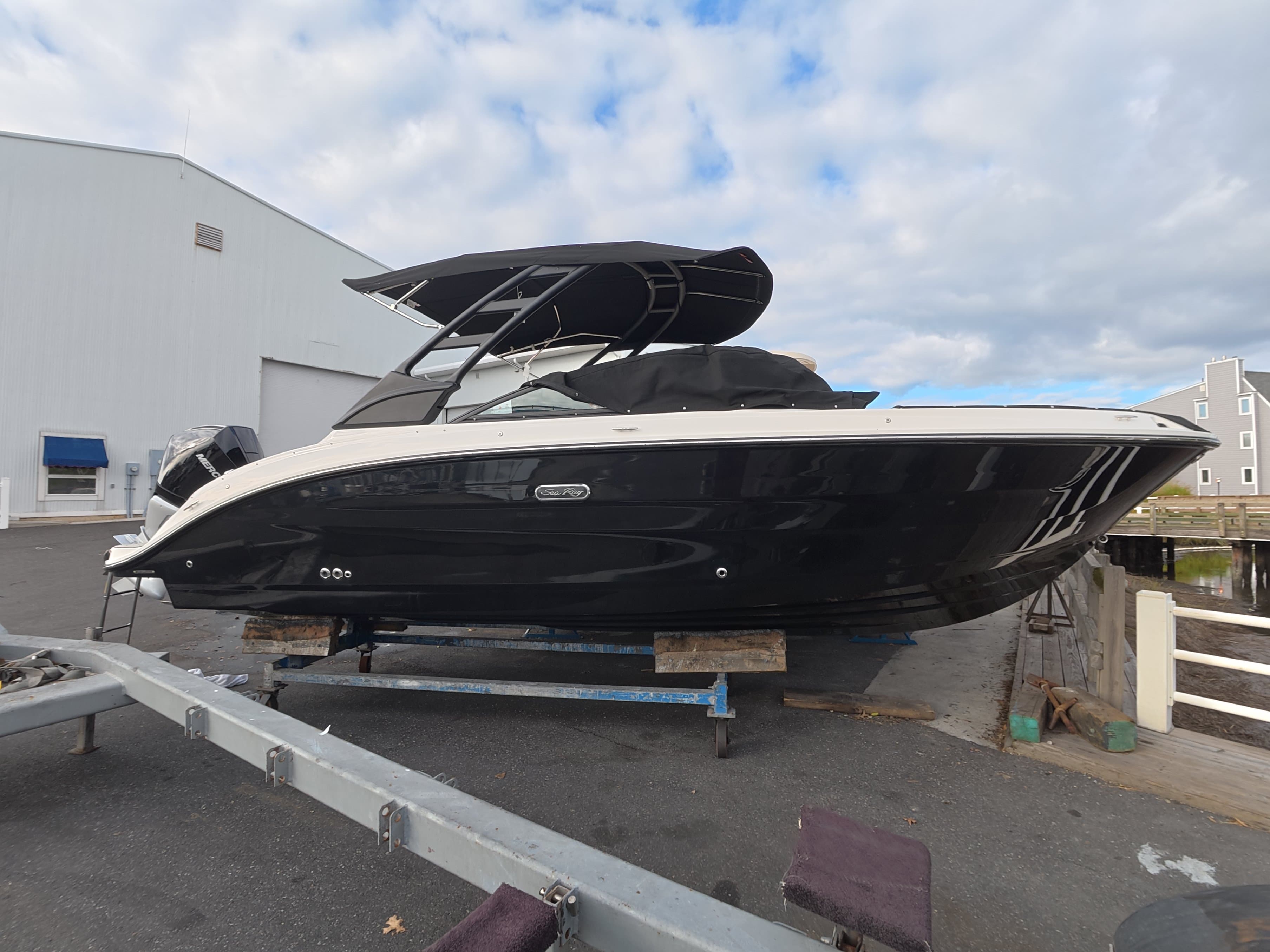 2027 Sea Ray SDX 250 Outboard zum Verkauf in Somers Point, New Jersey Bowrider