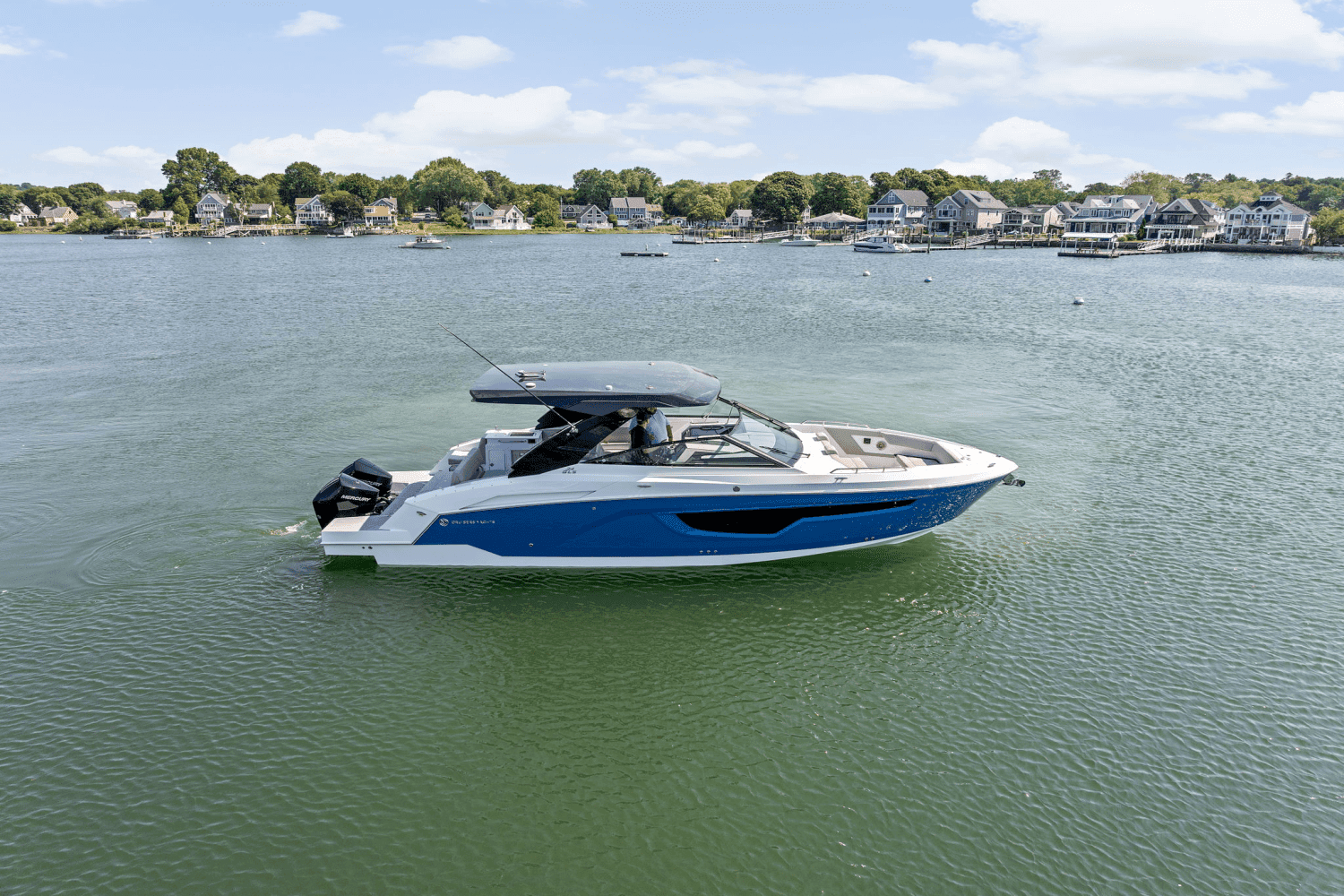 2026 Cruisers Yachts 34 GLS OB a la venta en Danvers, Massachusetts Sport Cruiser