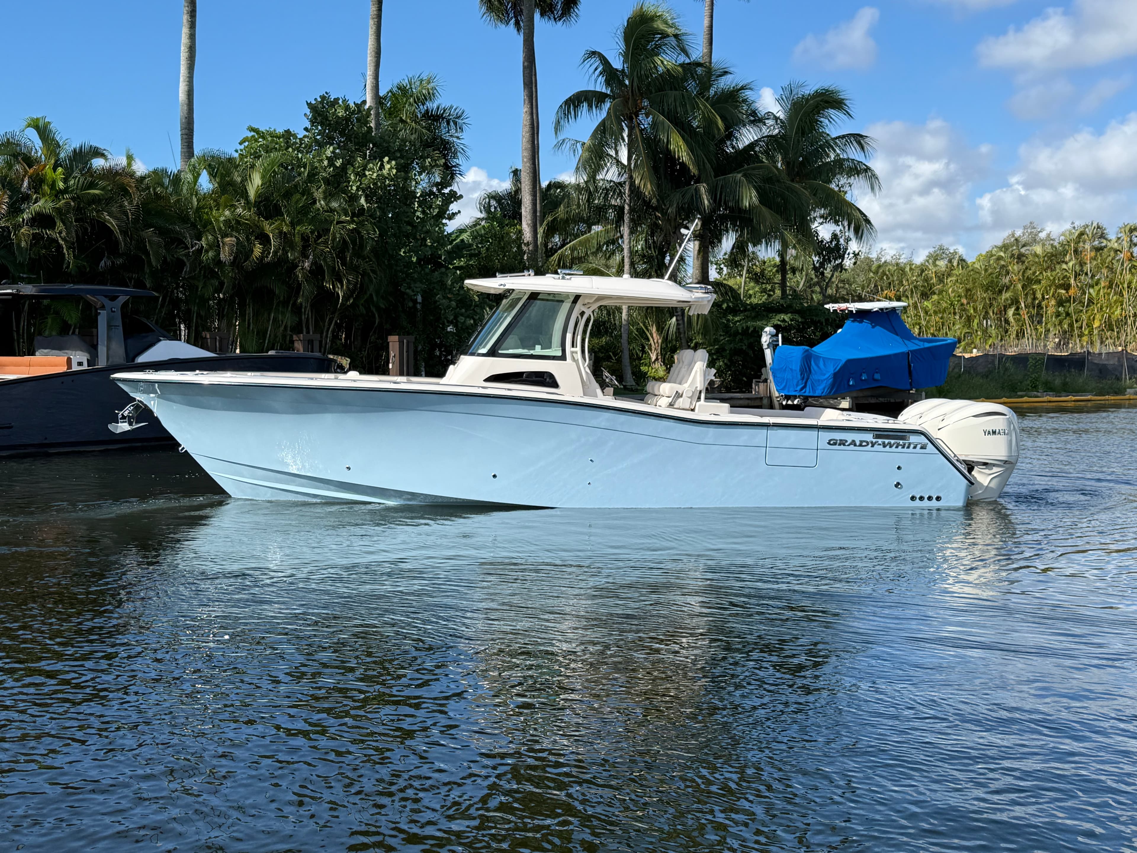 2027 Grady-White Boats Canyon 336 zum Verkauf in Miami, FL Center Console 4