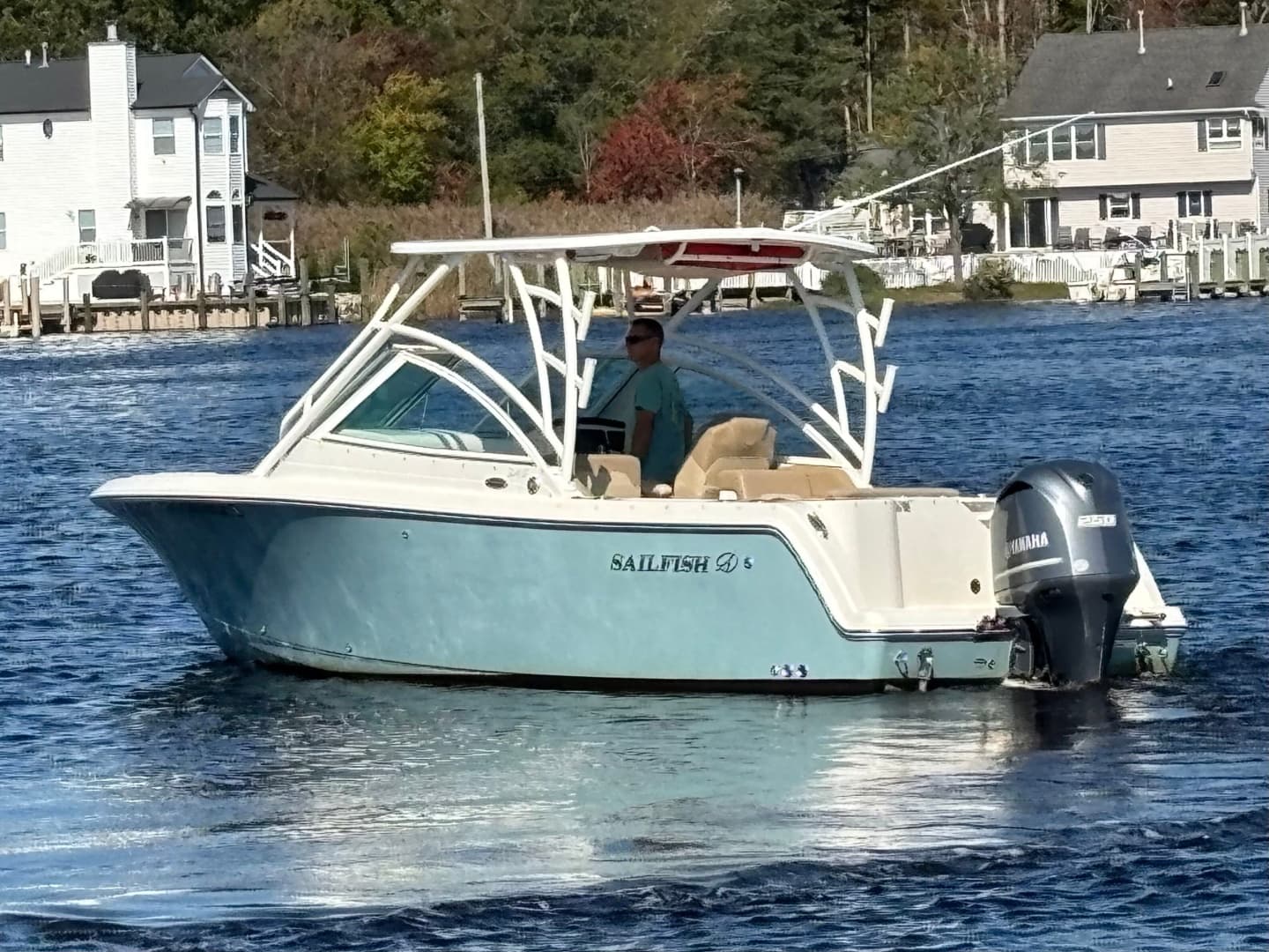 2018 Sailfish 245 DC in vendita a Lanoka Harbor, New Jersey Bowrider 4