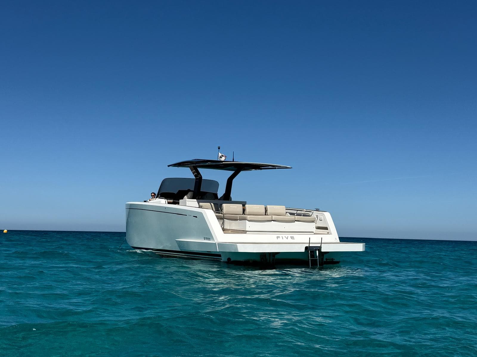 2019 Pardo Yachts P43 a la venta en Bormes-les-Mimosas, FR Walk-around Boats 4