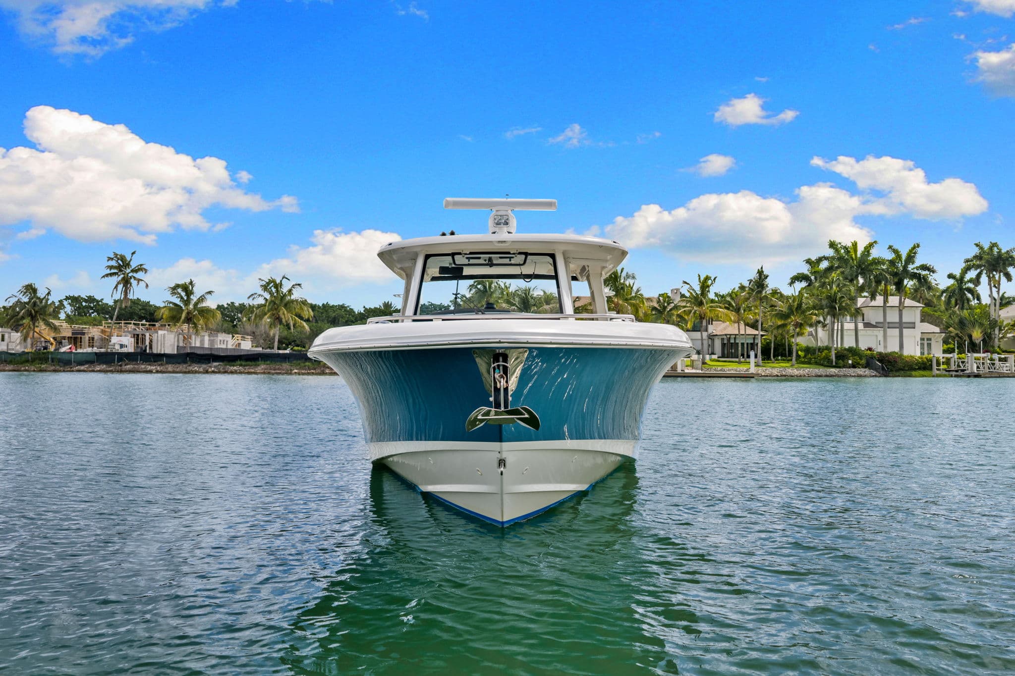 2020 Boston Whaler 350 Realm in vendita a Naples, Florida Bowrider 2