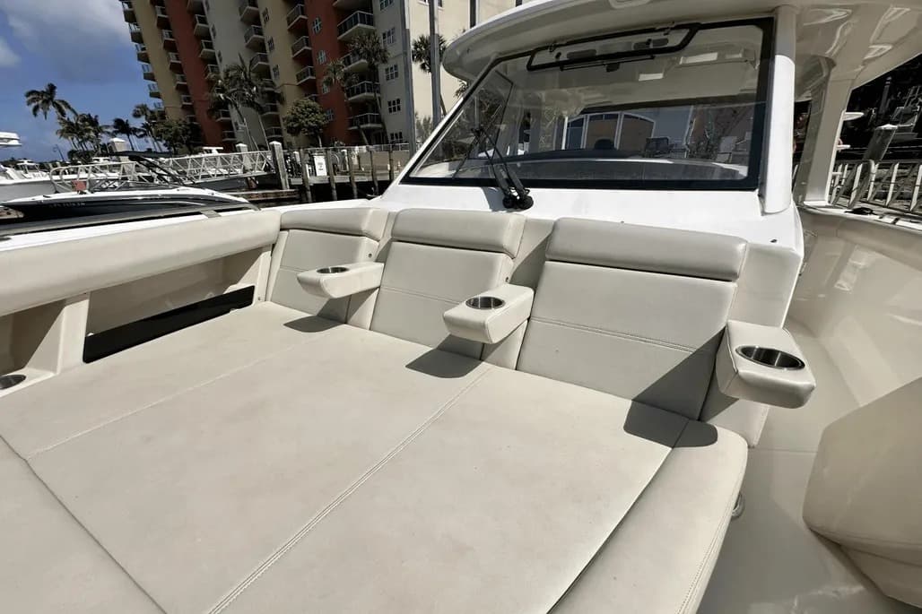 2019 Boston Whaler 350 Realm for Sale in West Palm Beach, Florida Bowrider 5