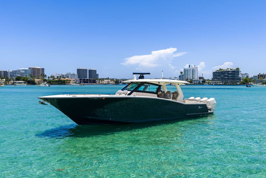 2021 Scout Boats 425 LXF for Sale in North Miami, Florida Center Console