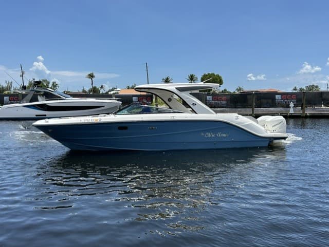 2021 Sea Ray SLX 310 Outboard for Sale in Fort Myers, FL Bowrider