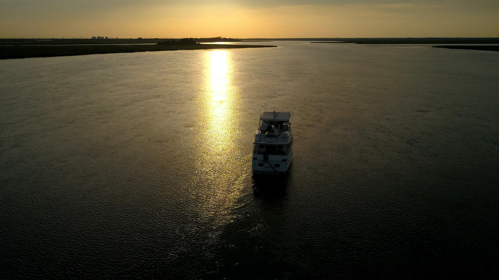 1982 DeFever 52 Offshore Cruiser zum Verkauf in Patuxent River, Maryland Motor Yacht 4