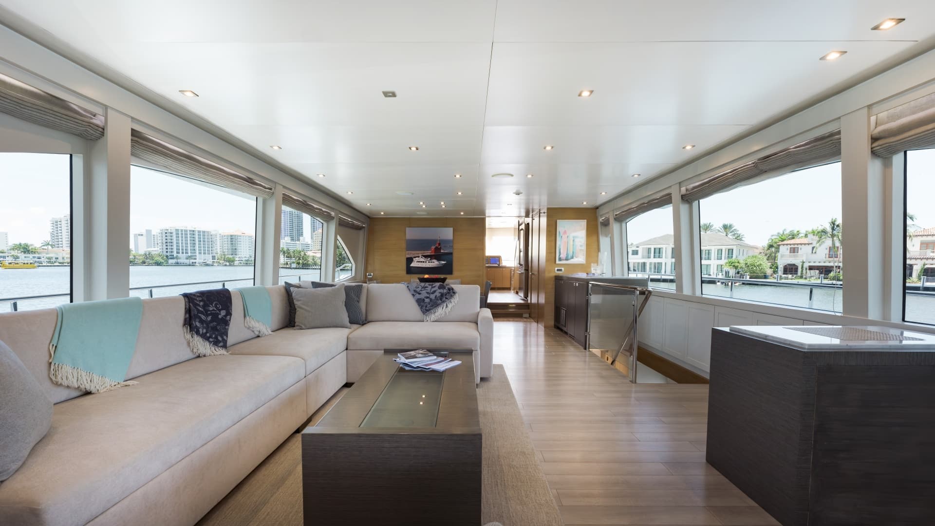 2016 Hargrave 95 te koop in Fort Lauderdale, Florida Motor Yacht 2