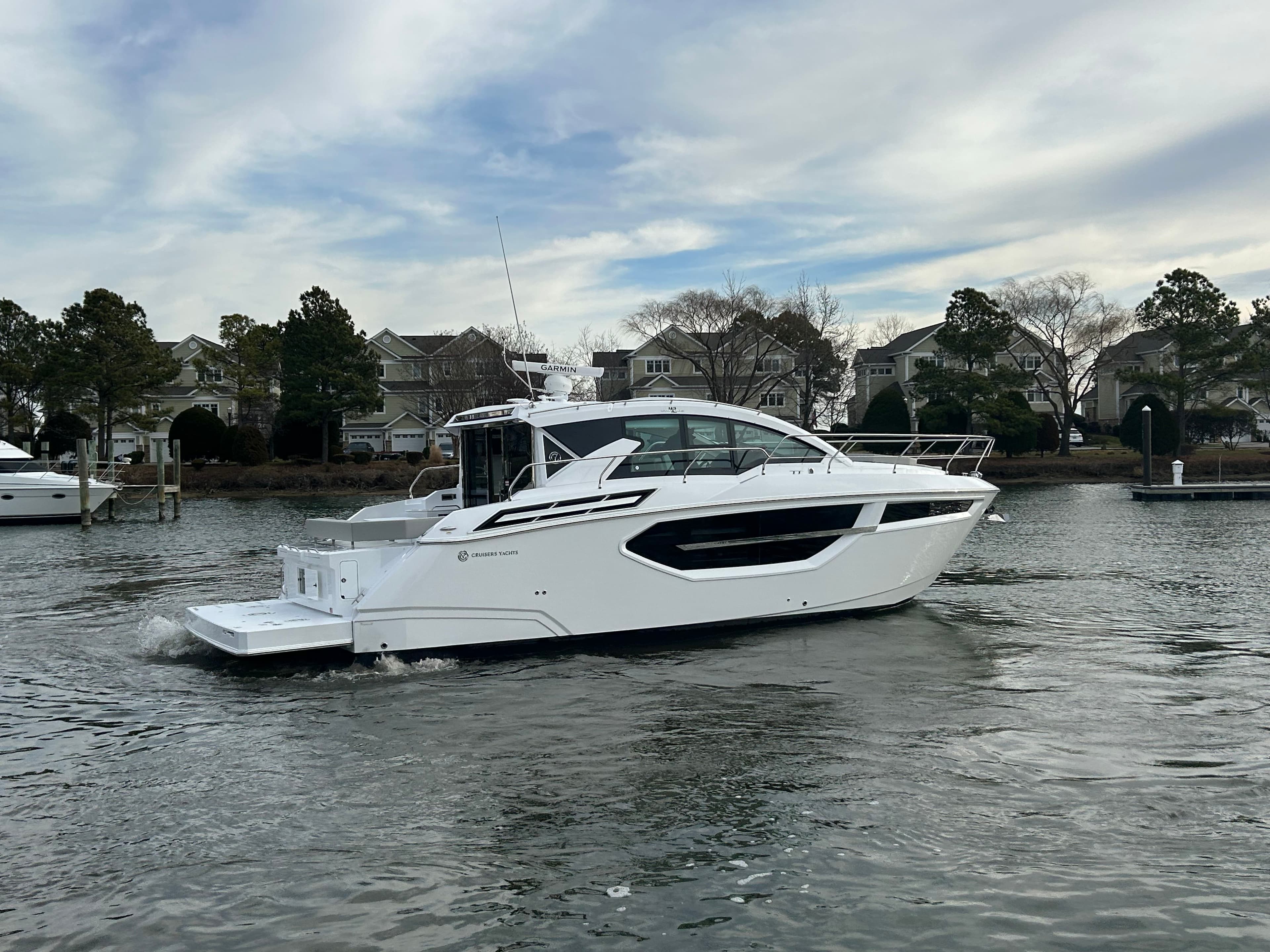 2026 Cruisers Yachts 42 Cantius for Sale in Grasonville, MD Express Cruiser 2