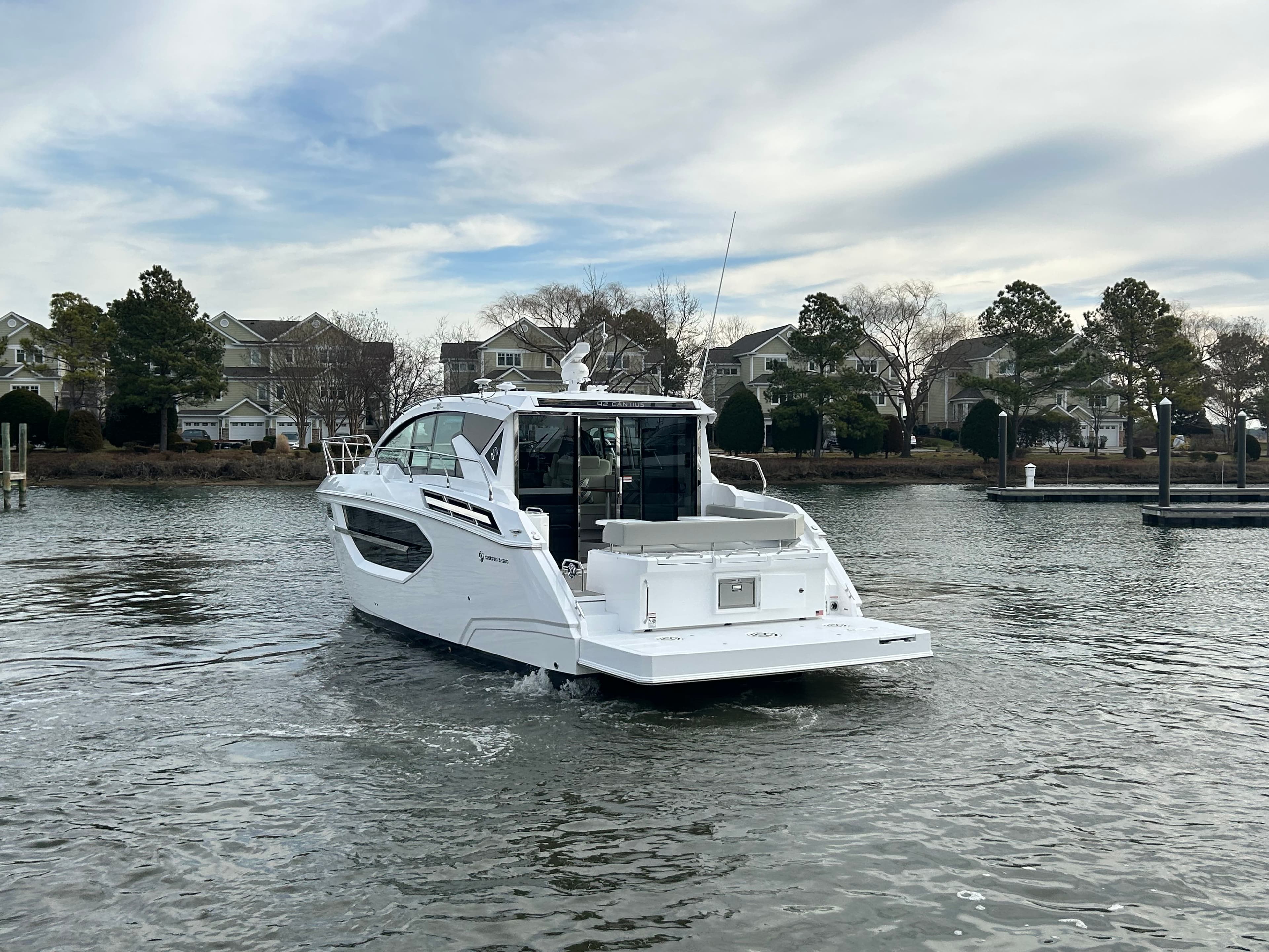 2026 Cruisers Yachts 42 Cantius for Sale in Grasonville, MD Express Cruiser 3
